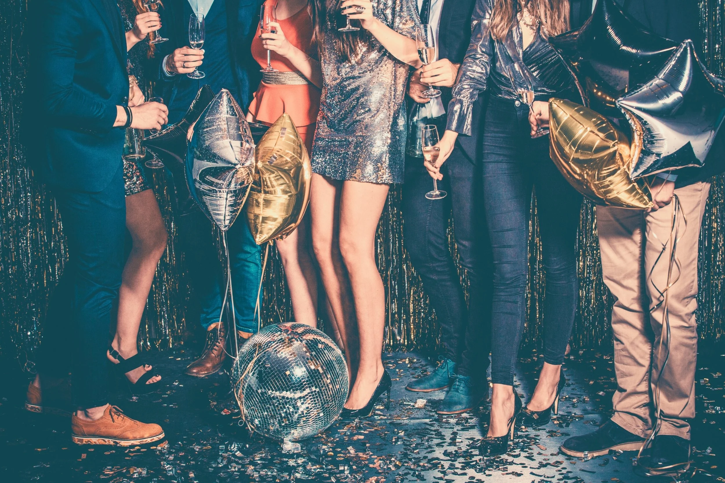 The Work-Life Festive Reset (2025 Edition) How to Protect Your Bandwidth, Boundaries &amp; Wellbeing in the Busiest Month of the Year