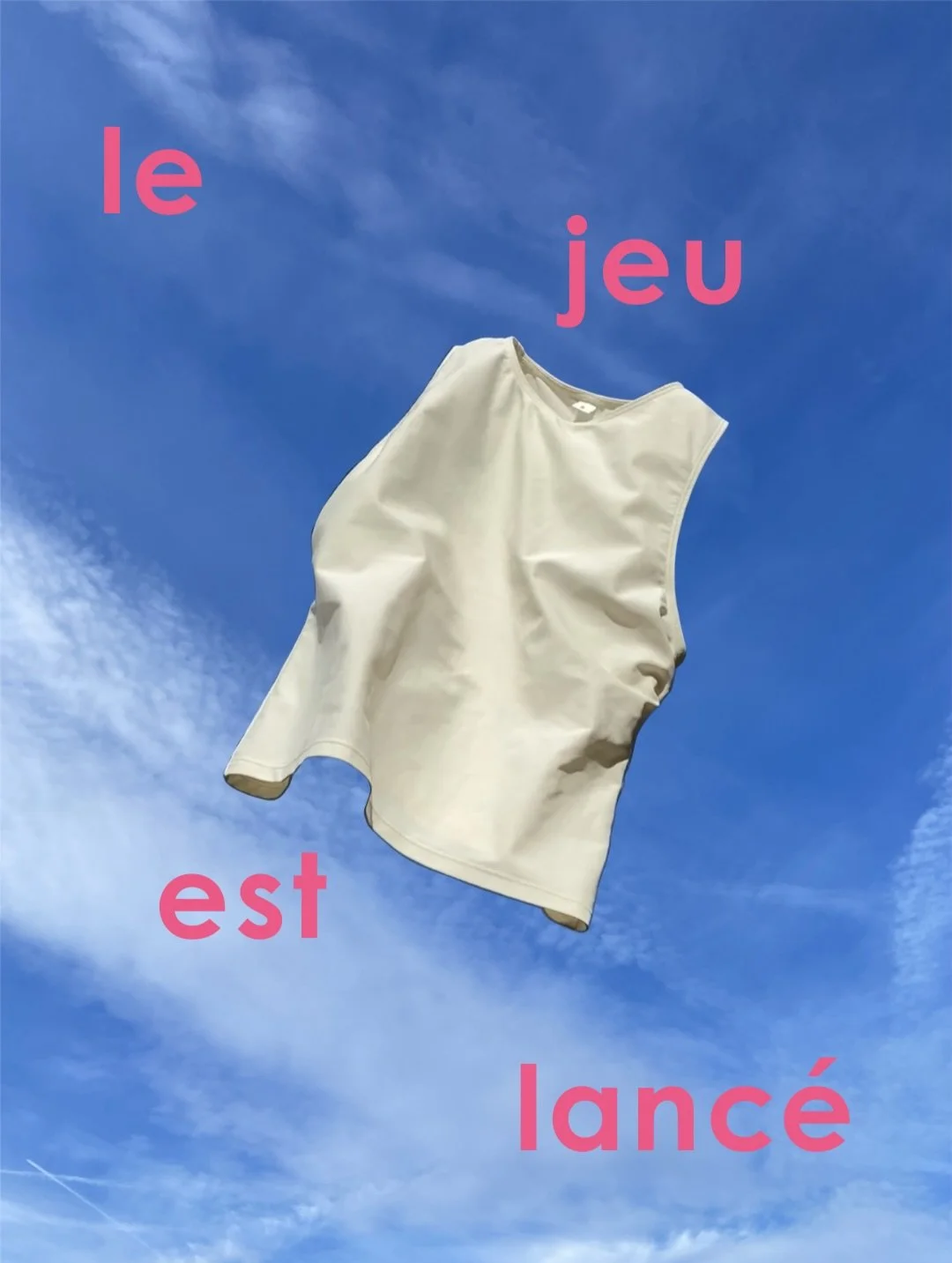 Aujourd&rsquo;hui je vous pr&eacute;sente le prototype de la premi&egrave;re collection de JEU !

Le prototype, il sert &agrave; faire plusieurs essais afin d&rsquo;atteindre la confection finale la plus optimis&eacute;e. L&rsquo;objectif c&rsquo;est