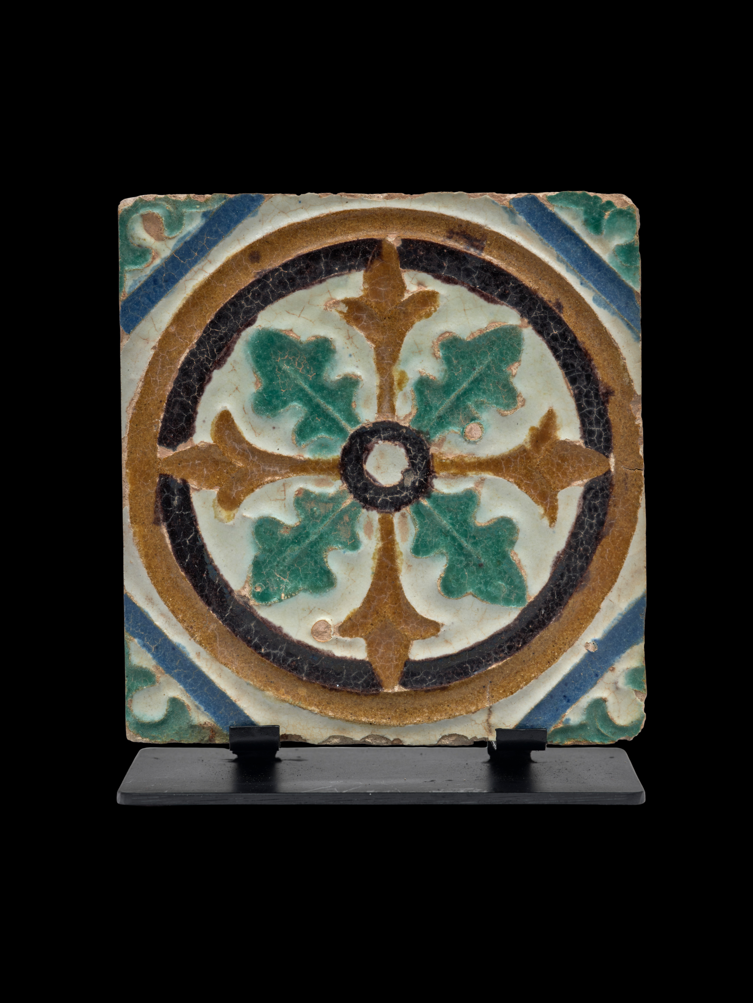 Floral Medallion Mudejar Arista Tile