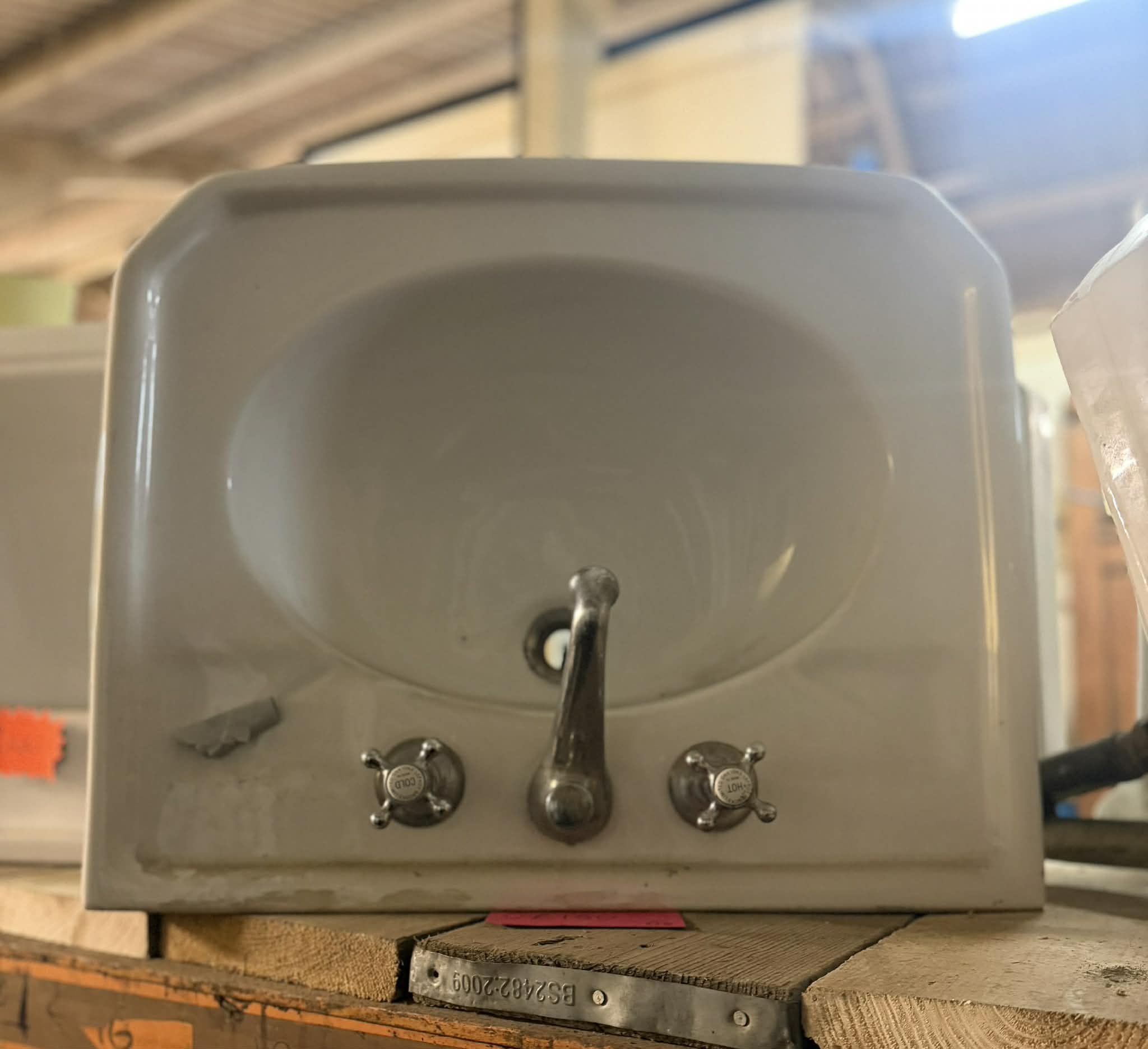 Ref 16 - Vintage 1930's  Ceramic Sink