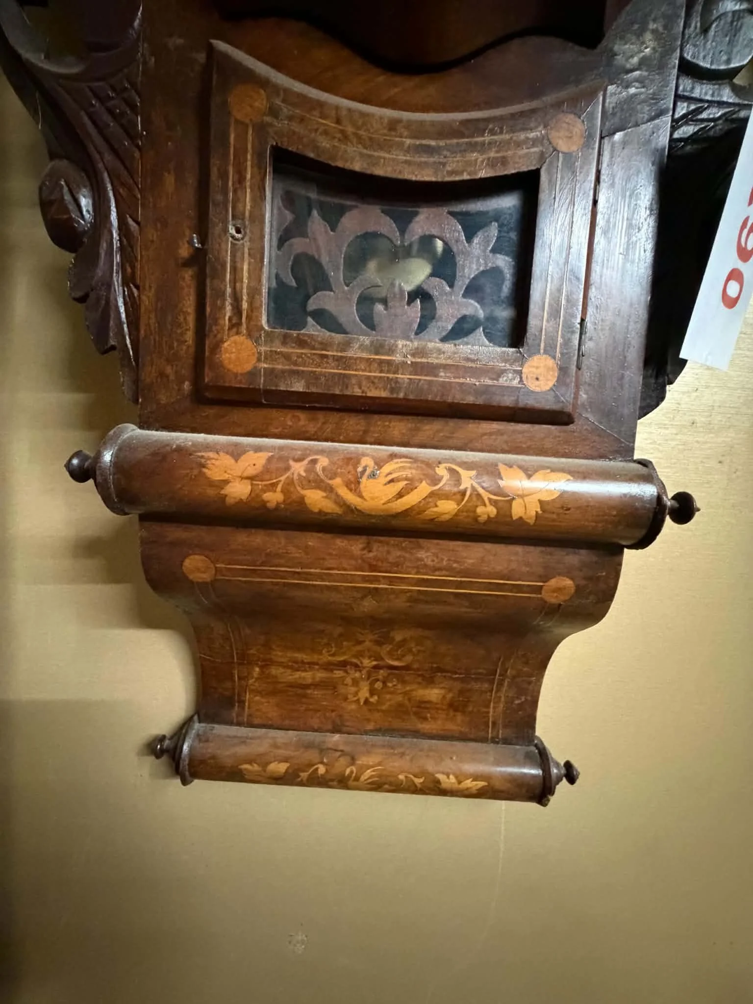 clock,..jpg
