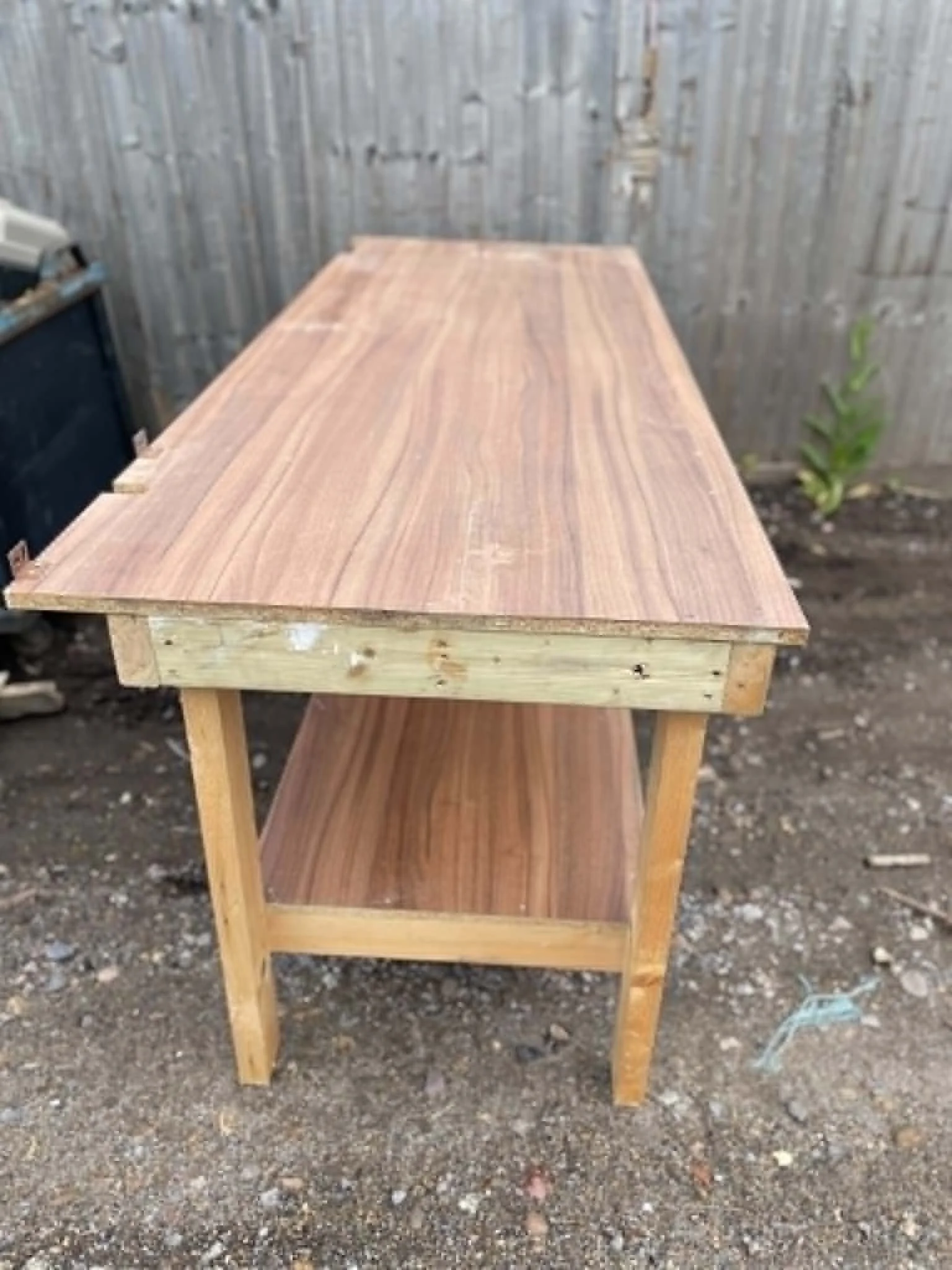 bench1,.jpg
