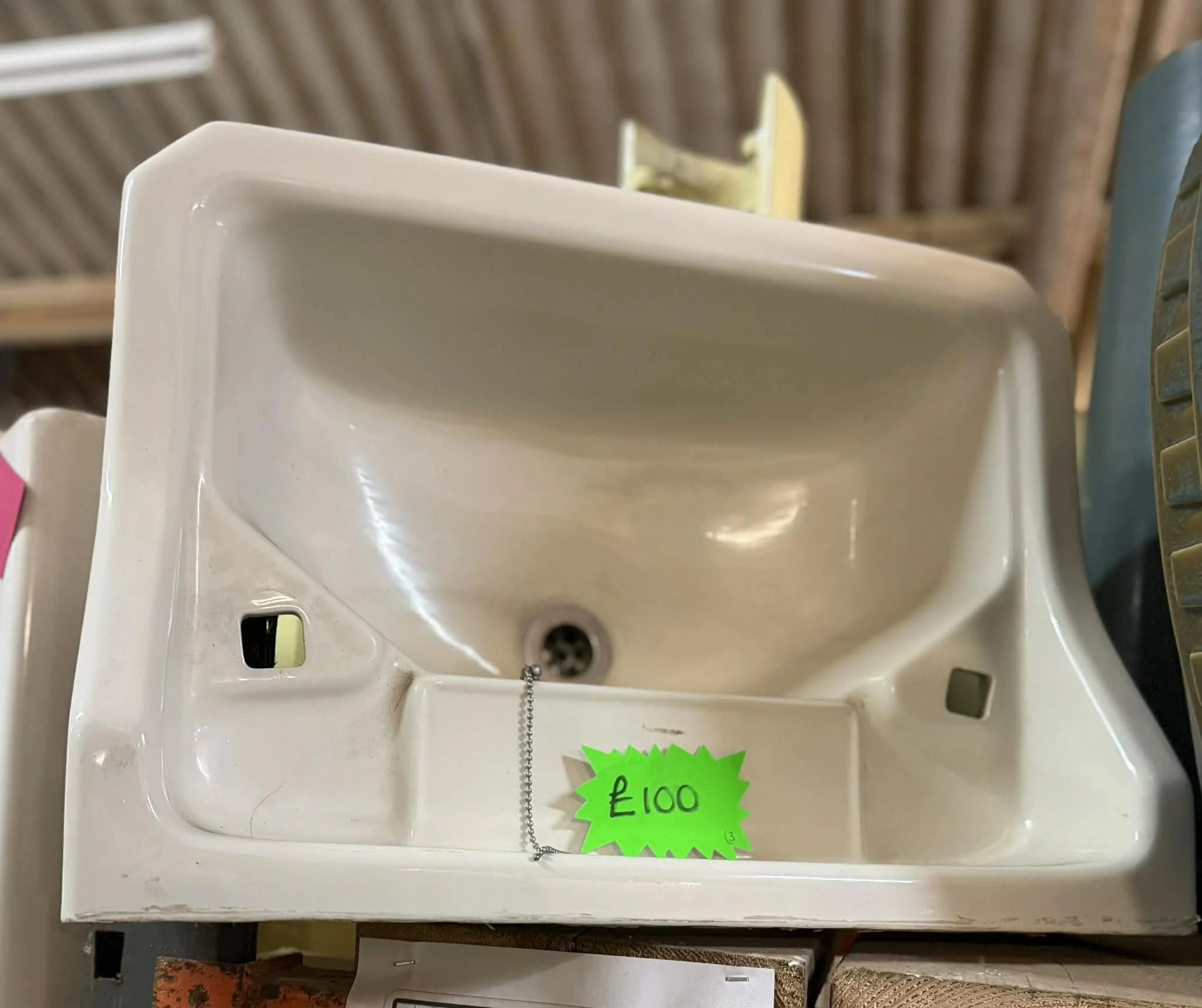 Ref 3 - 1950's Ceramic Wall Hung Sink