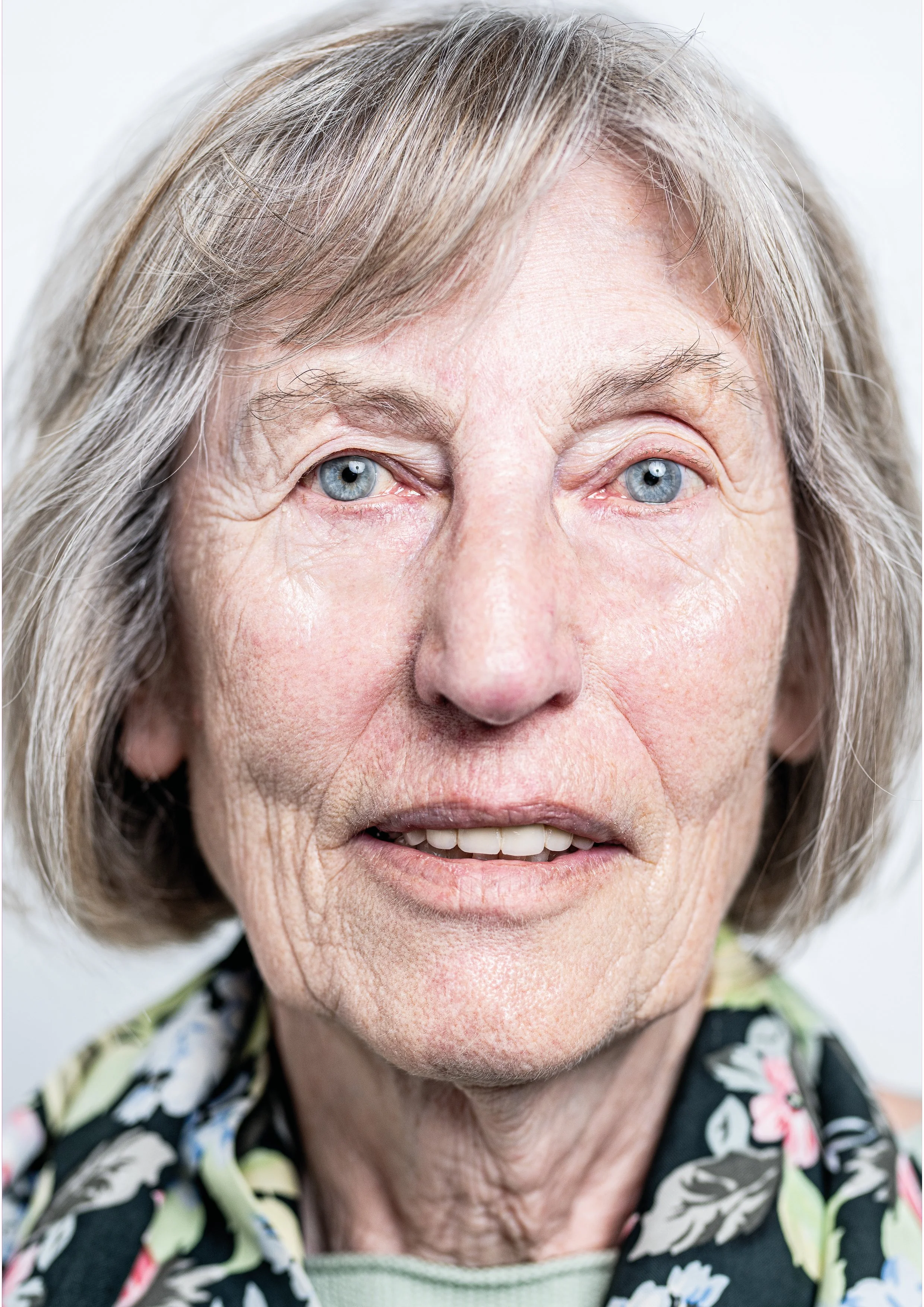 Christa_Brebeck_Portrait_MutigErinnern.jpg