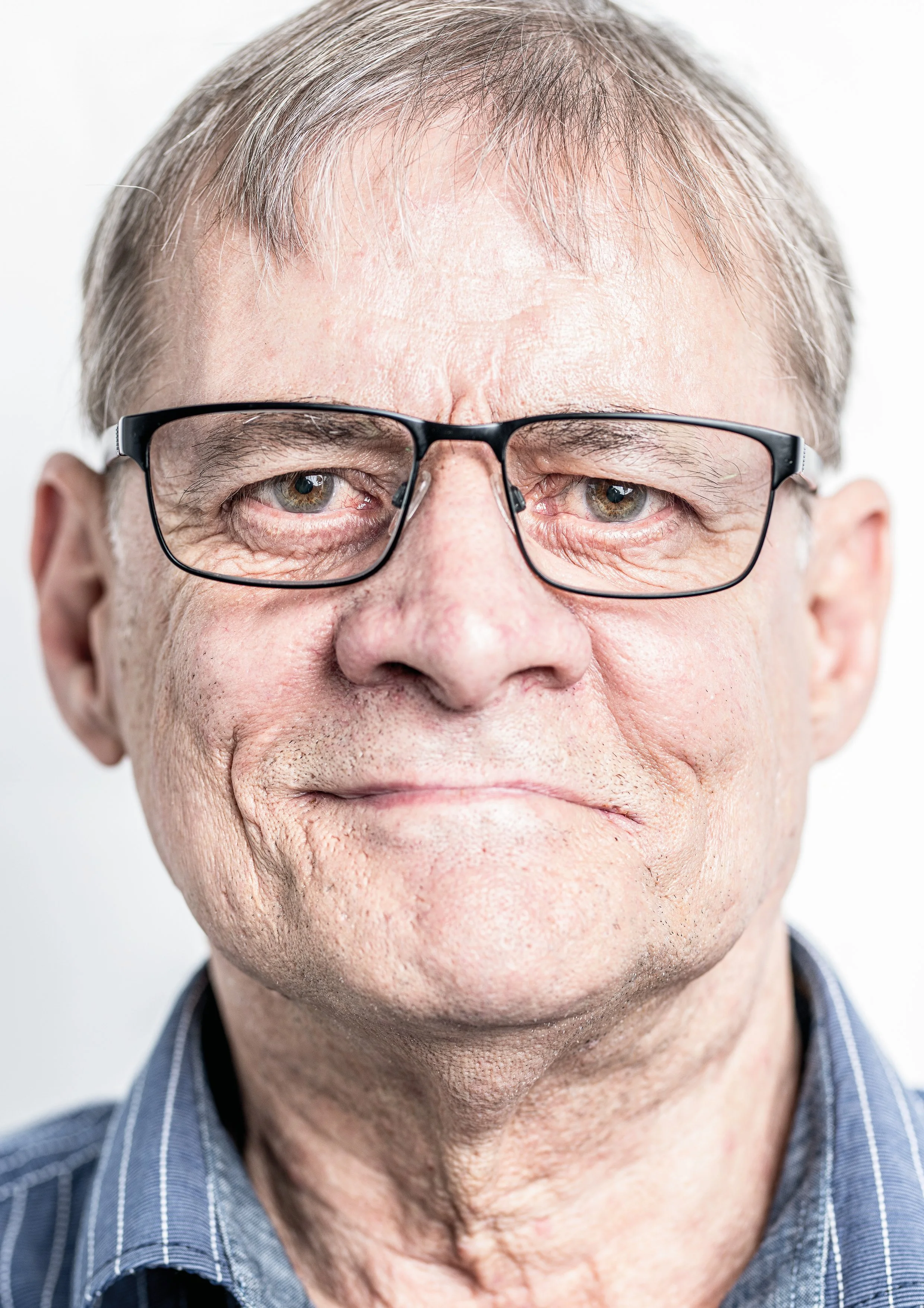Uwe_Marienberg_Portrait_MutigErinnern.jpg