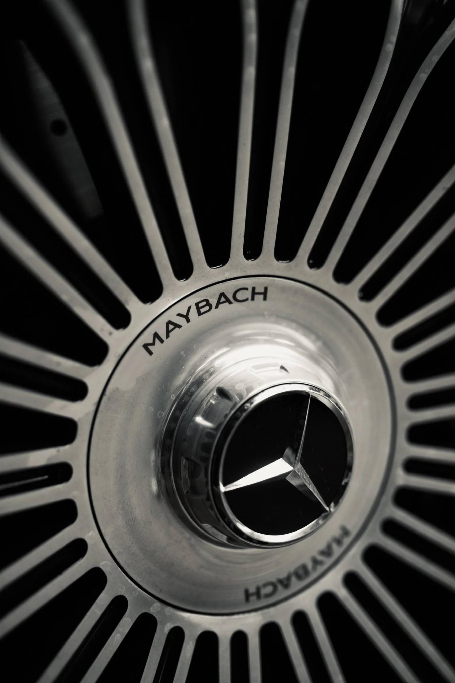 Mercedes_Maybach_Details_Autofotograf_Berlin_1.jpg