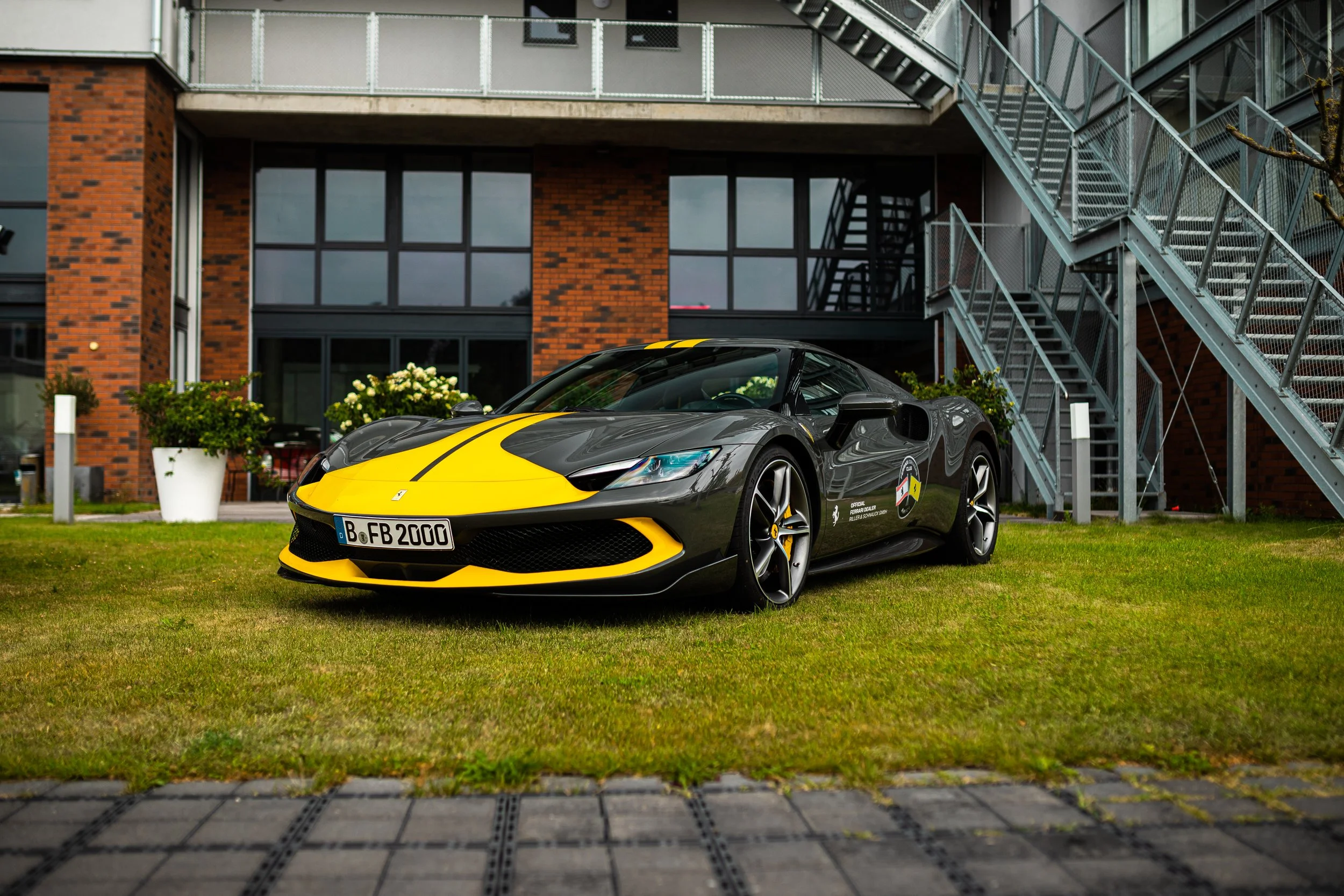 Carfactory Berlin 296GTB Assetto Fiorano Riller & Schnauck Luxury Automotive Photography Germany