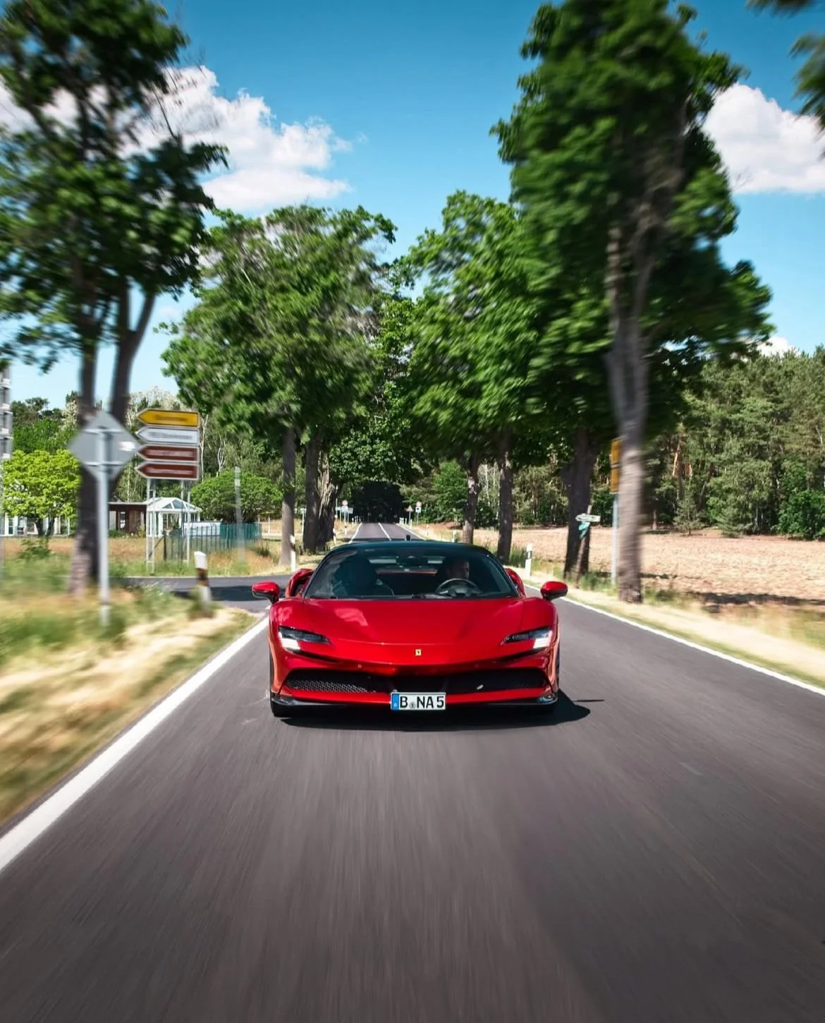Ferrari SF90 Rosso Coburn Rollingshot Berlin Brandenburg Supercar Photography Berlin