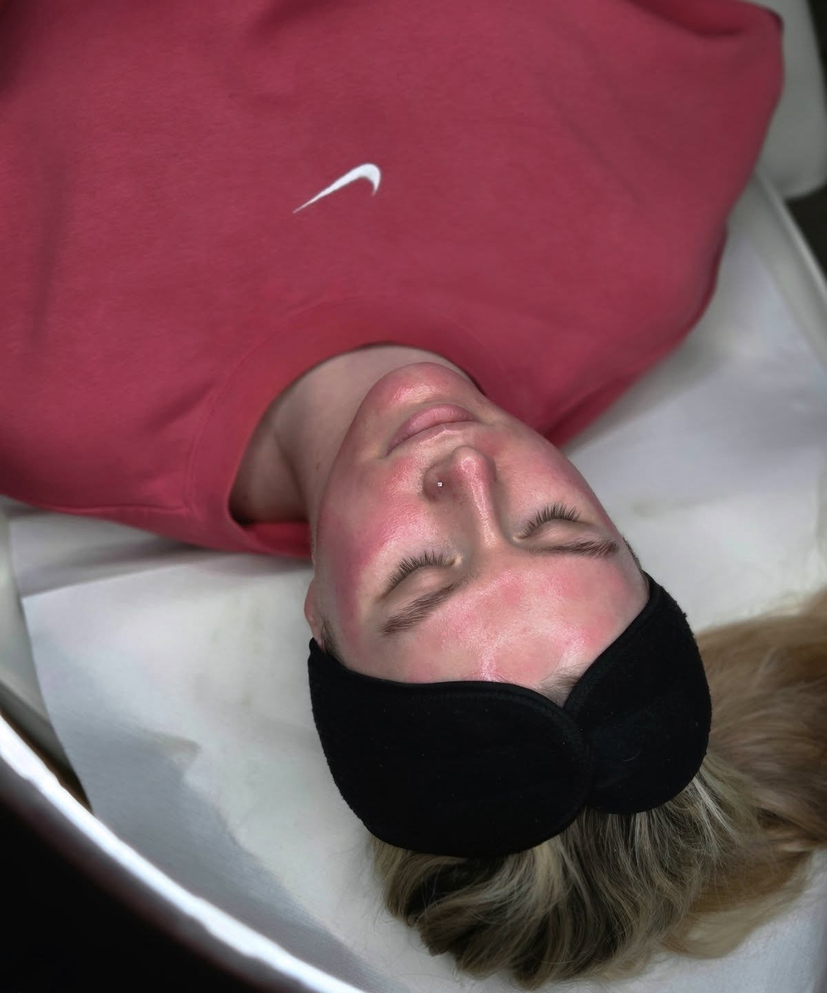 The Glass Skin Facial Glow 🤌🏼🌟 
 
You can't beat it 🔥

Want your skin to glow like this? 👀 Comment 🌟 below for a special treat sent to your inbox 👀 👇🏼

#glassskinfacial #skinclinicwestmeath #skinandscalpclinicireland #medicledaesthetics