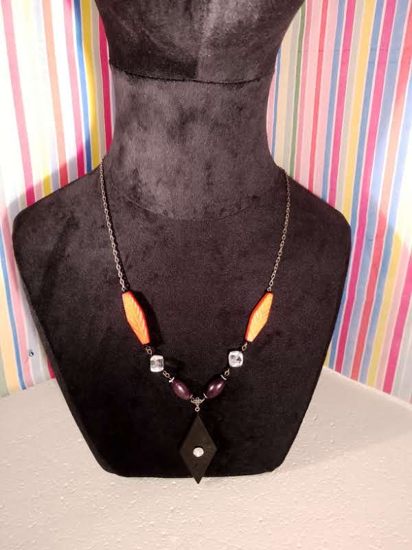 Art deco Wood, PLastic and Glass Necklace.