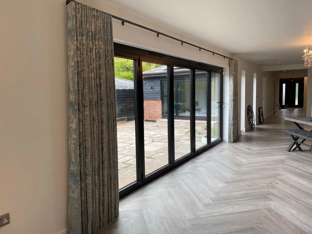 poles and tracks all sewn up  (16).jpg