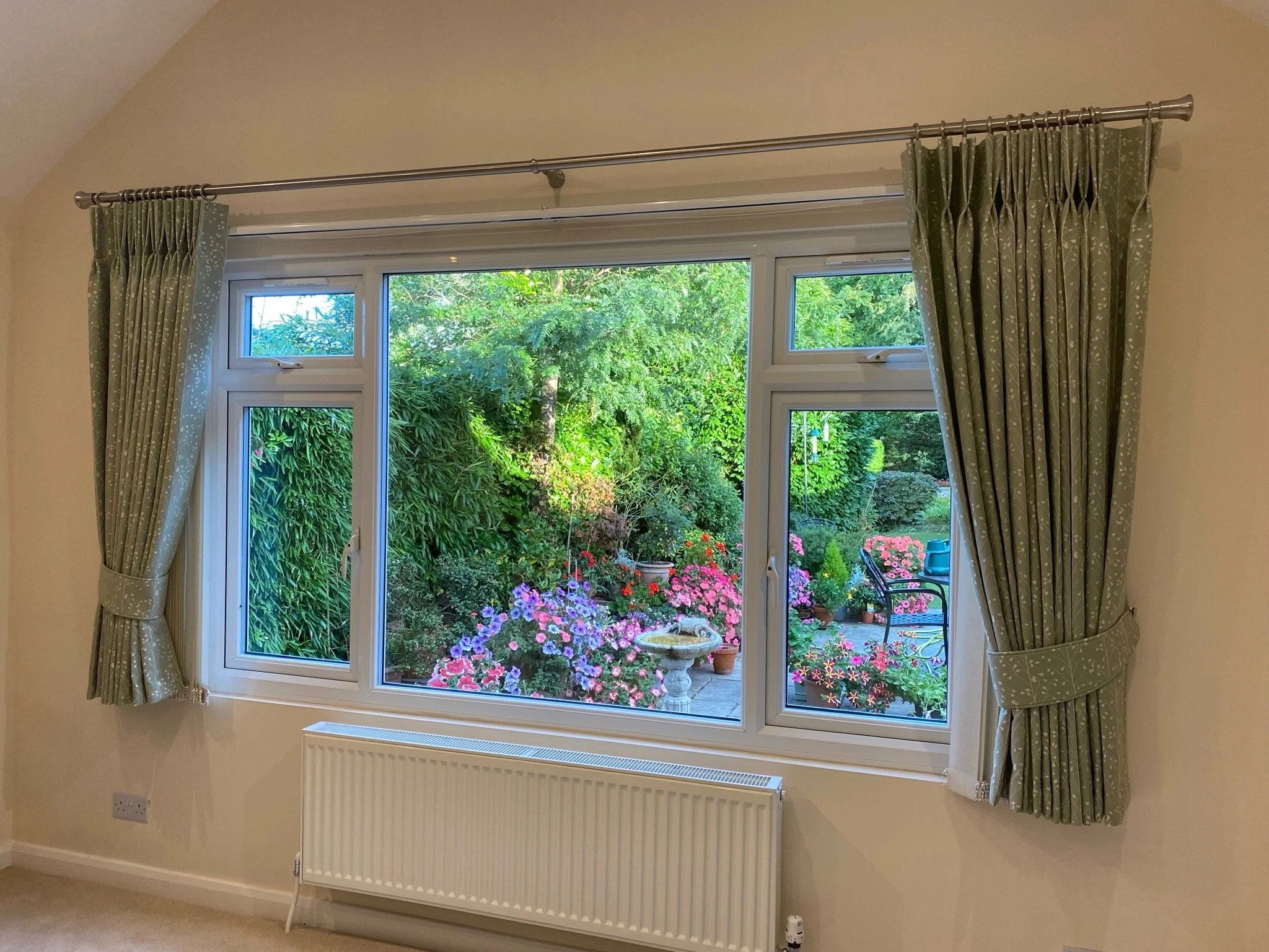 poles and tracks all sewn up  (5).jpg