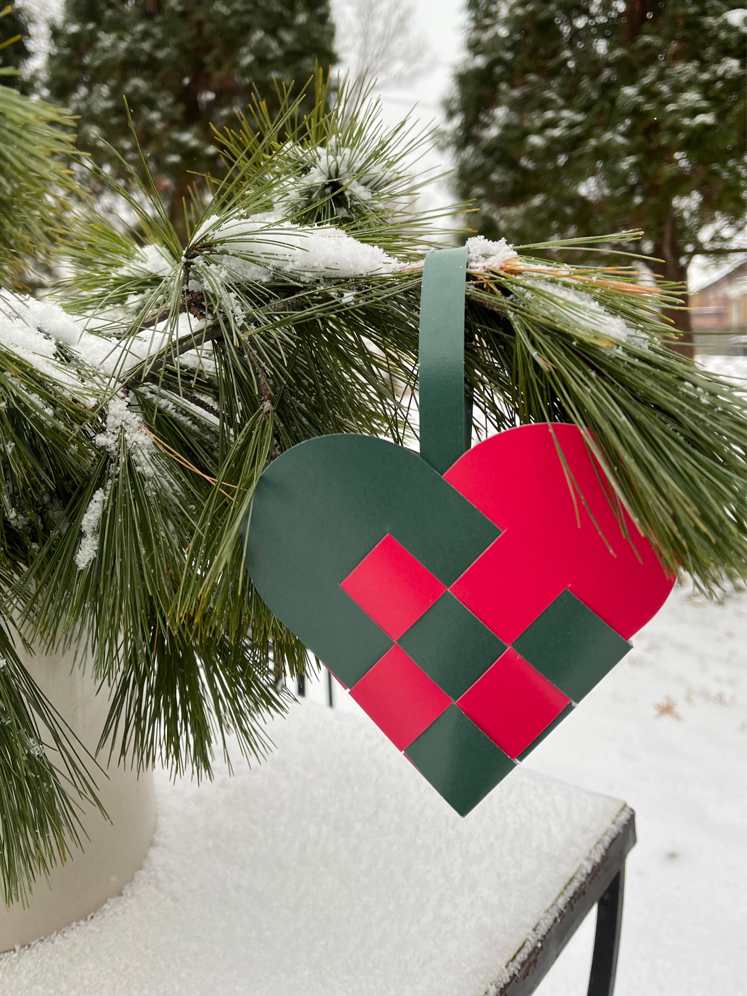 Flet.Studio Holiday Heart Classic Design 2.png
