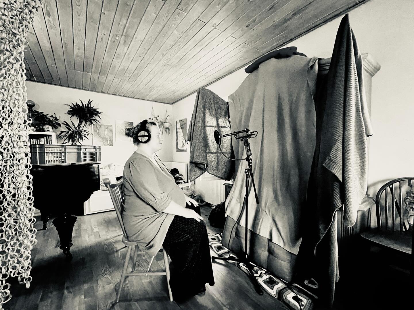 For halvandet &aring;r siden, f&aring; f&aring; dage f&oslash;r Fjord kom til verden, kom to gutter hjem til mig i Hvide Sande for at jeg skulle indspille min stemme og mine improvisationer til et v&aelig;rk, der skal anvendes i forbindelse med h&ari