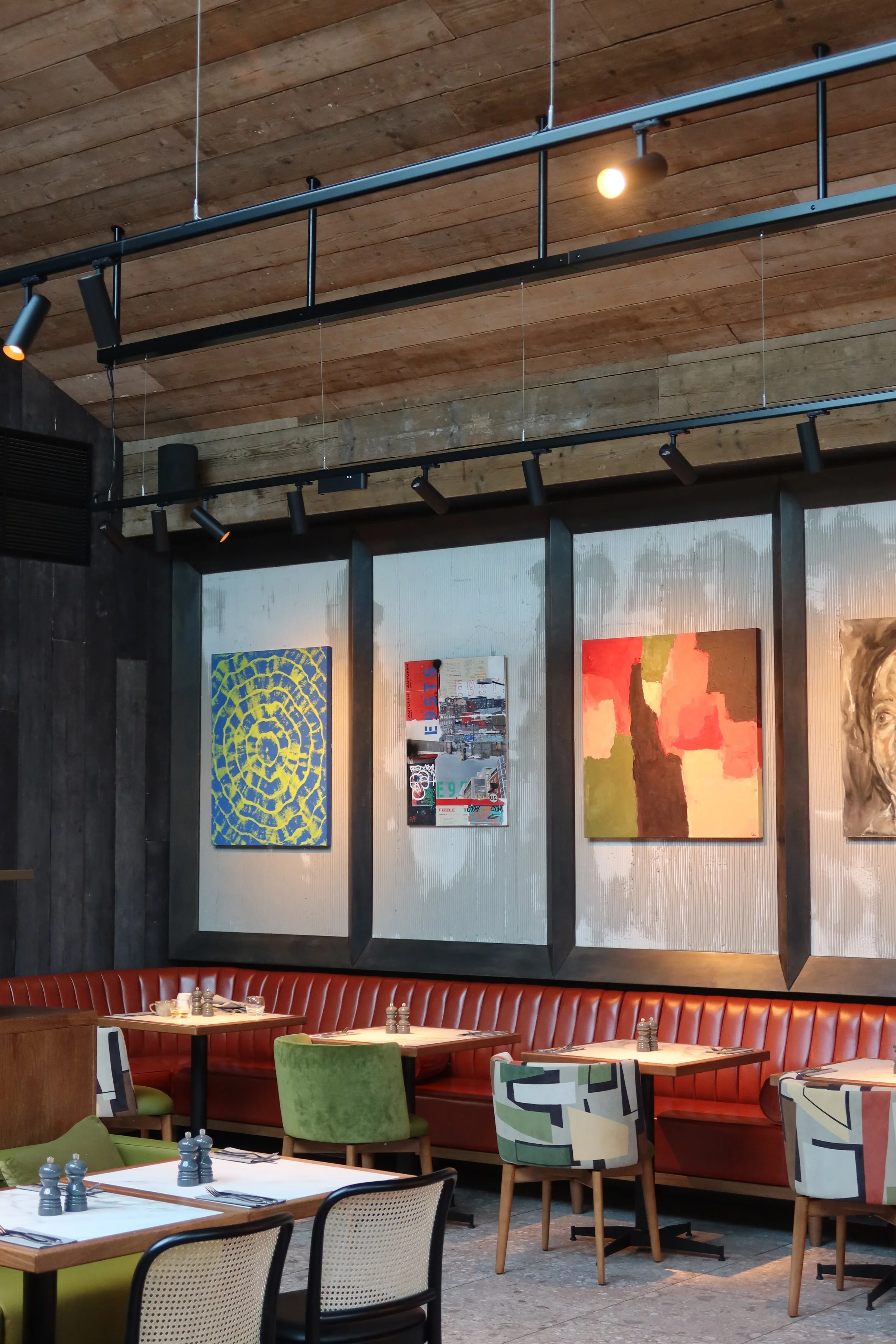 From Graduate Exhibition to Hotel Collection
