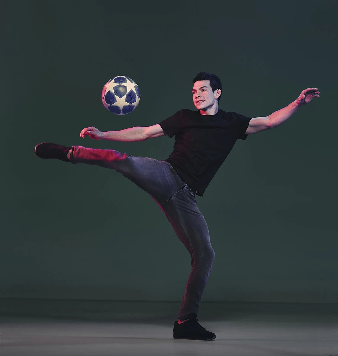 Hirving Lozano for Pepsi 