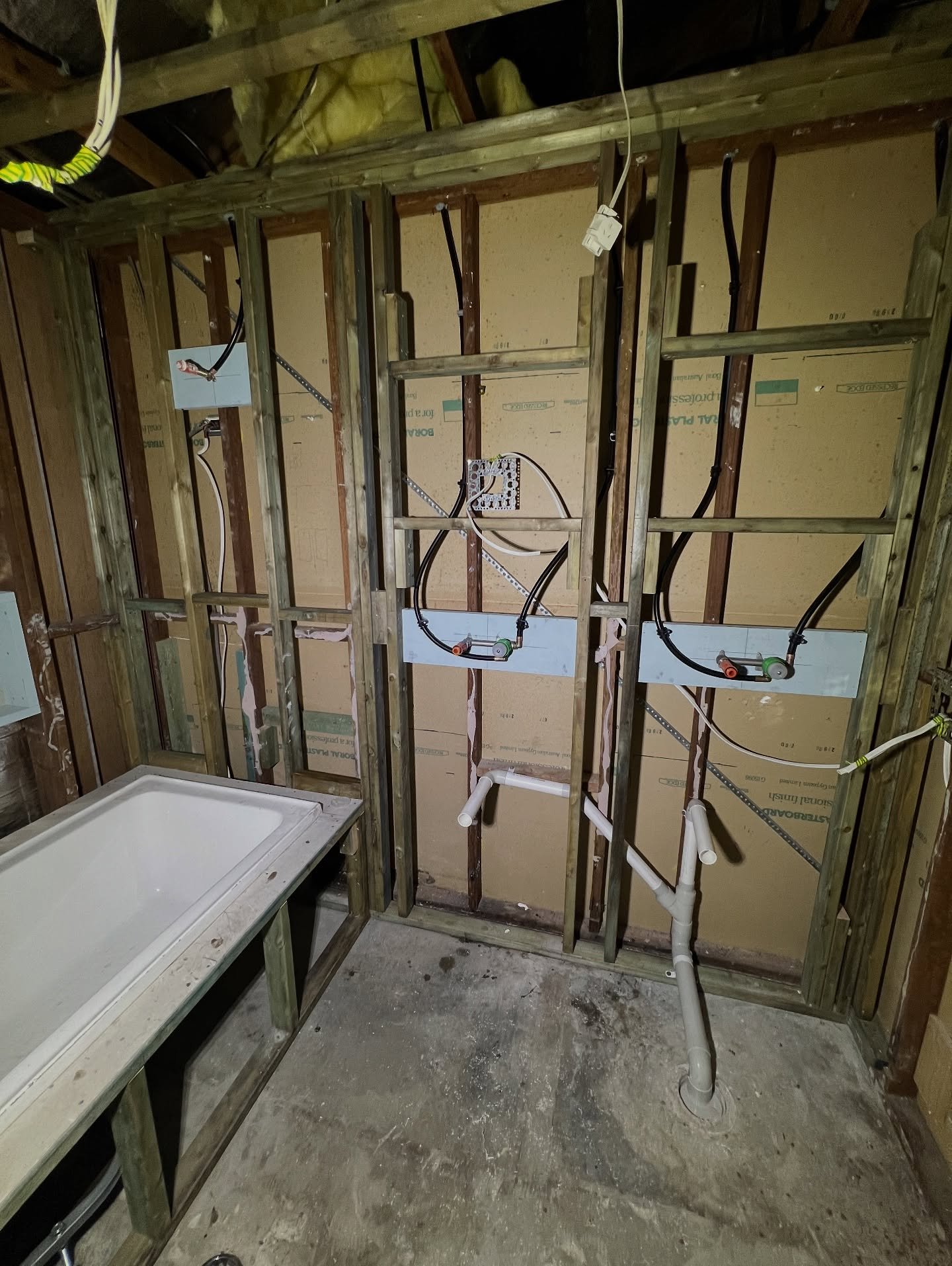 Rough-in ✅ Bathroom reno in Palmwoods coming along! So exciting to see progress. Stay tuned! 🛁
 #palmwoods #sunshinecoast