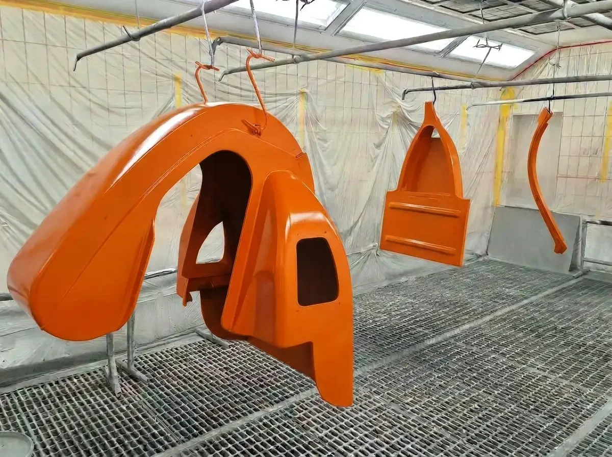 Simulator Cockpit 3D-Druck Großformat Lackierung 1_1.webp