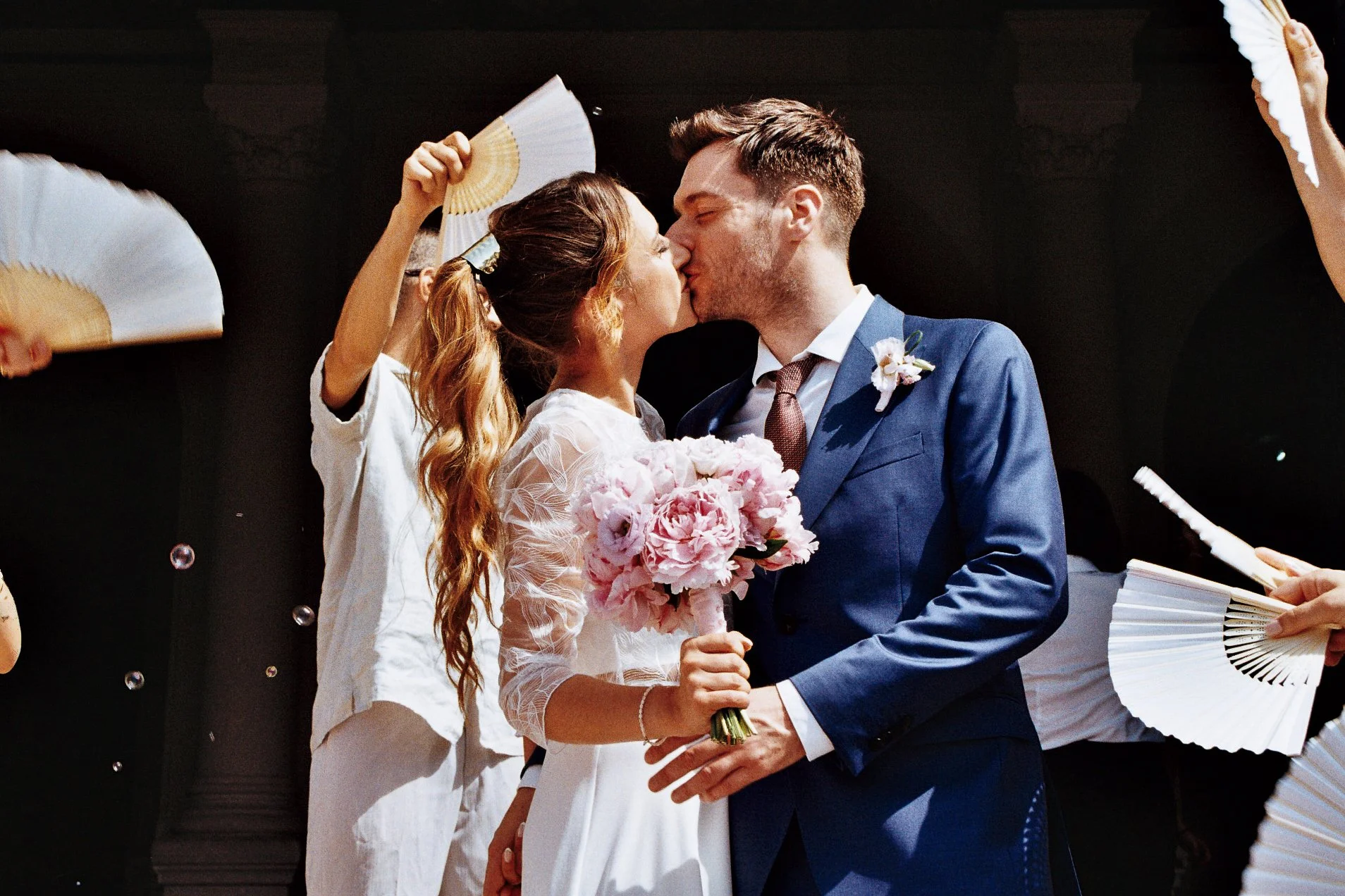 Wedding-photographer-wedding-on-film-shouth-of-france-wedding-photographer-film-wedding-photographer-photographe-mariage-paris-nice-marseille