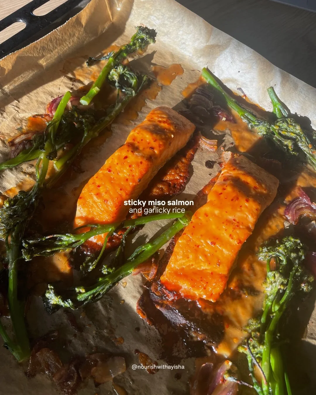 eat your omega-3s but make it delicious !!

STICKY MISO SALMON + GARLICKY RICE 🐟🍚

a go-to, quick, lazy and EASY mid-week dinner from me to you x

you&rsquo;ll need:
- salmon
- butter
- garlic, minced
- your choice of rice ( i like to use sushi ), 