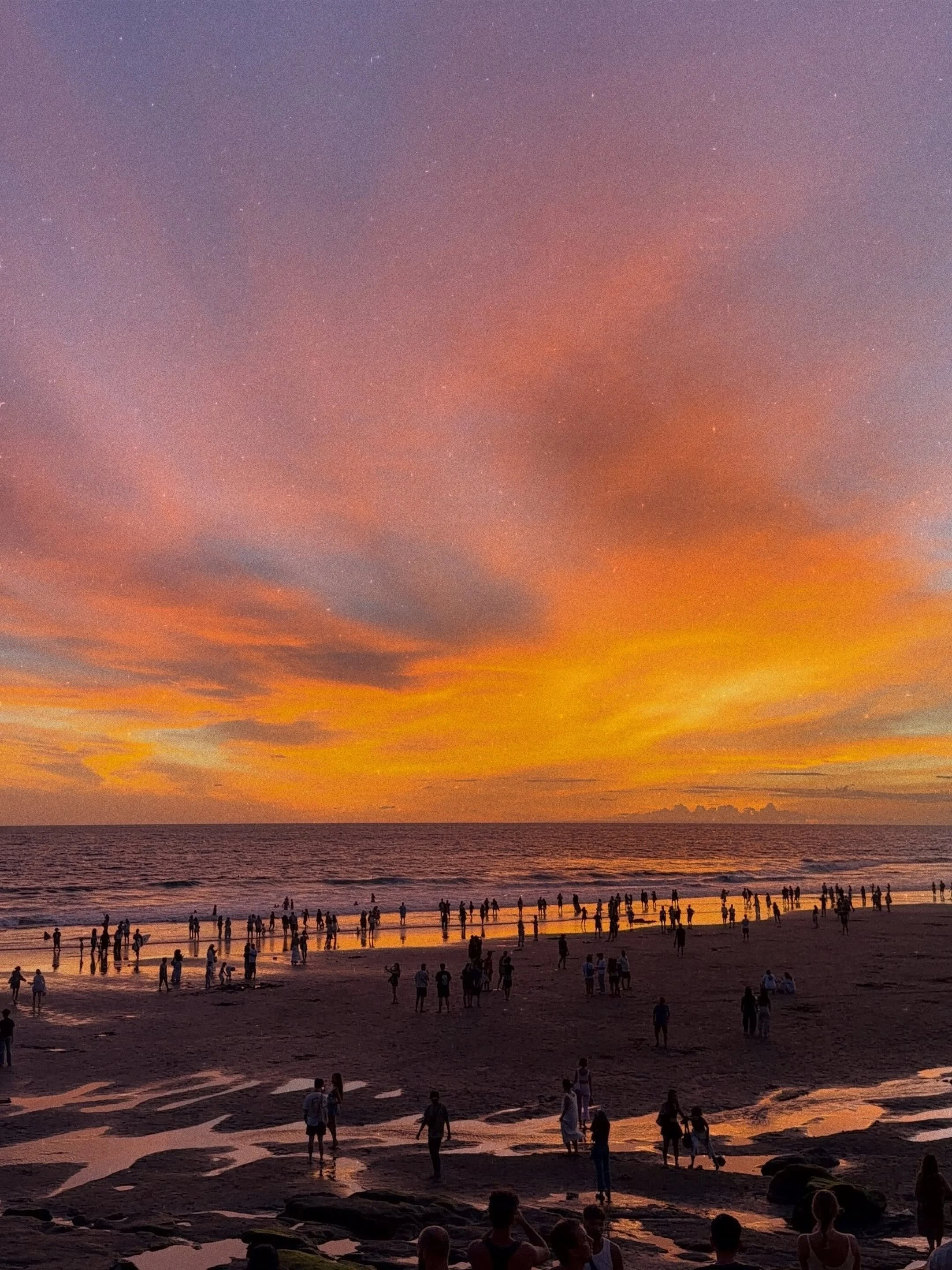 sunsets are for lovers 🎶
