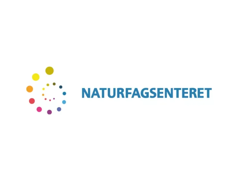 Fargerik sirkel av prikker som danner en spiral med teksten "NATURFAGsENTERET" ved siden av.