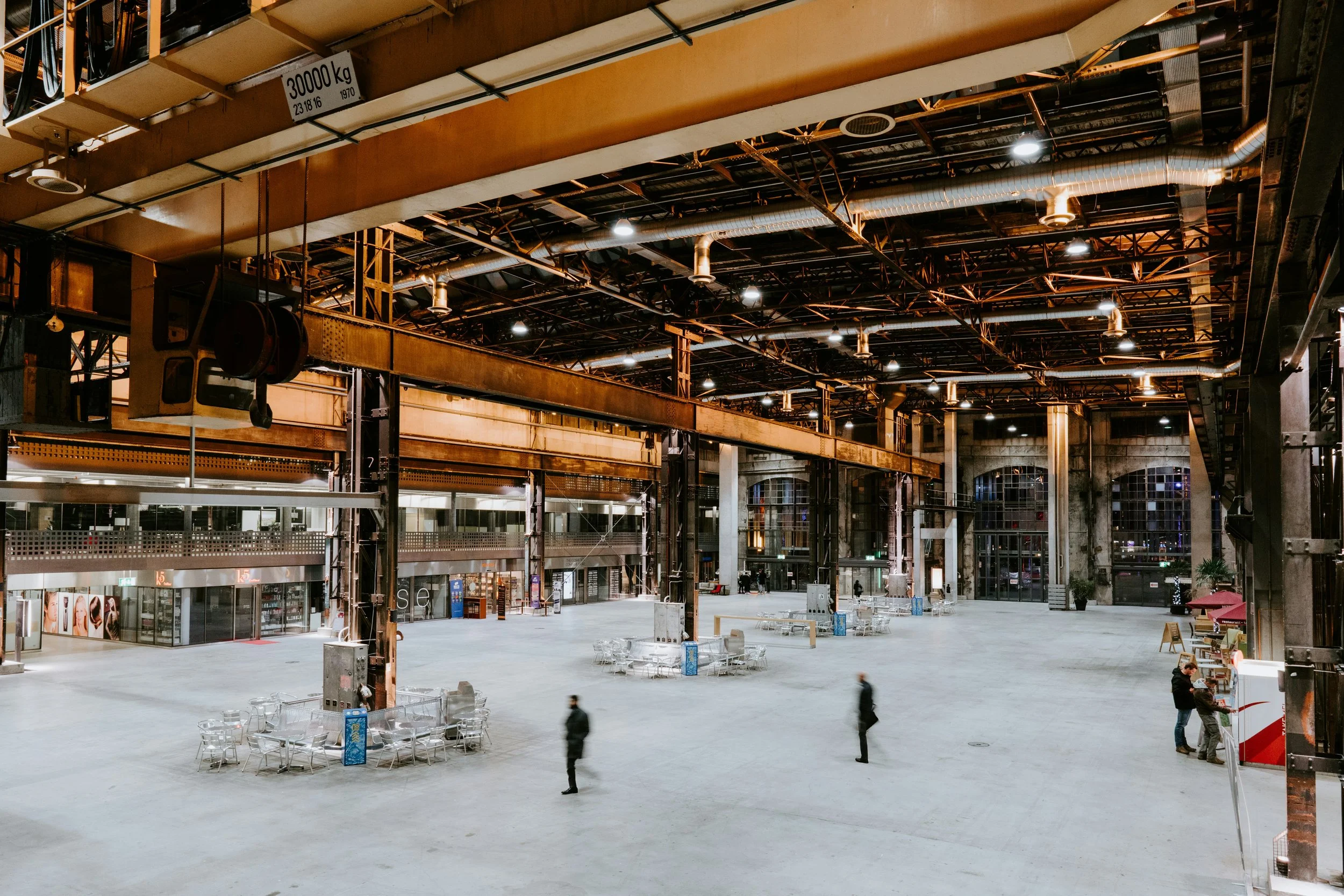 warehouse construction inside the warehouse
