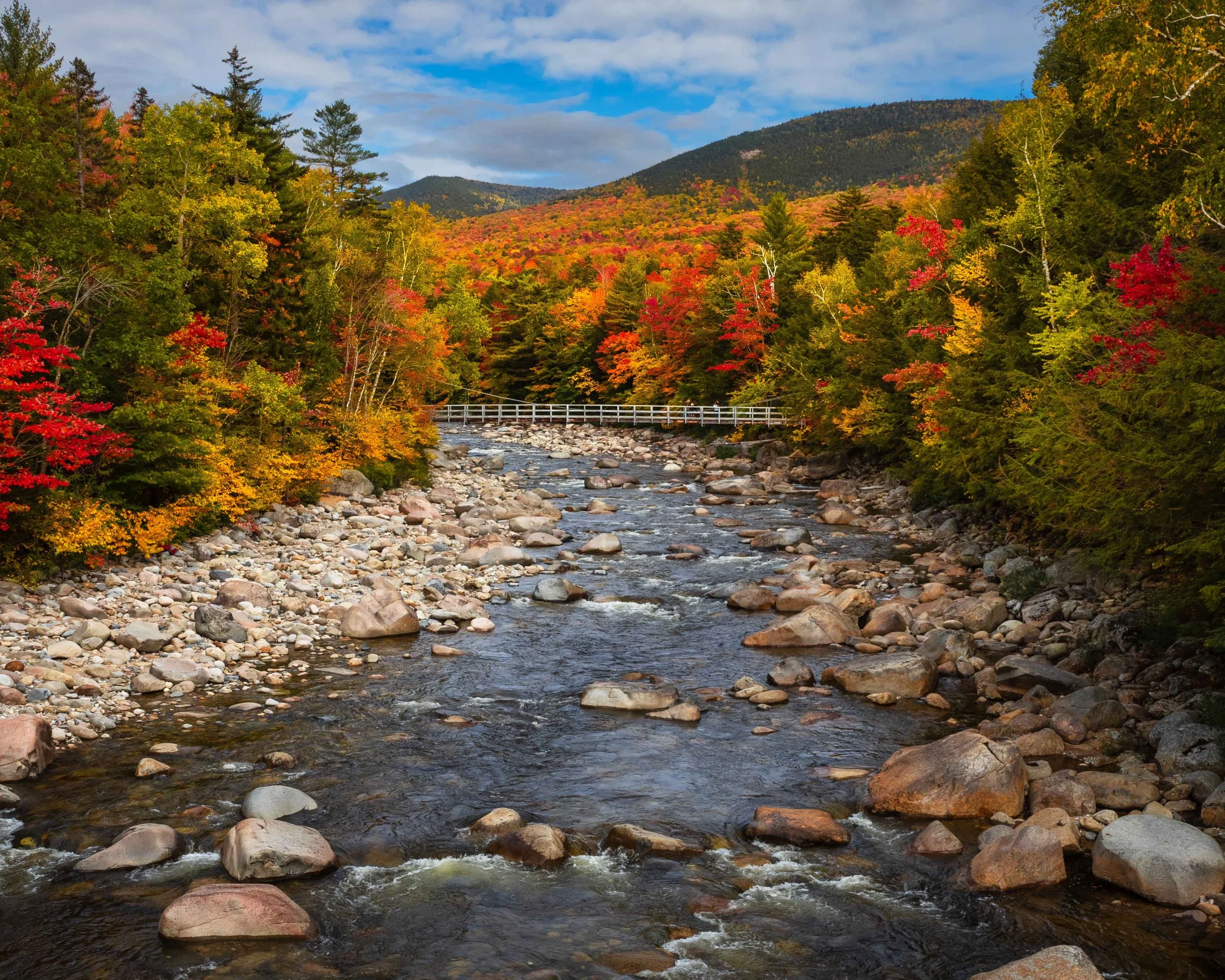 Autumn view of the Pemigewasset River along side the Lincoln Woods Trailhead