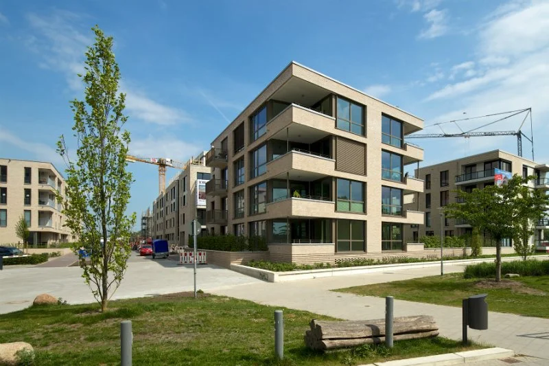 Wohn- und Geschäftshaus am Hafen