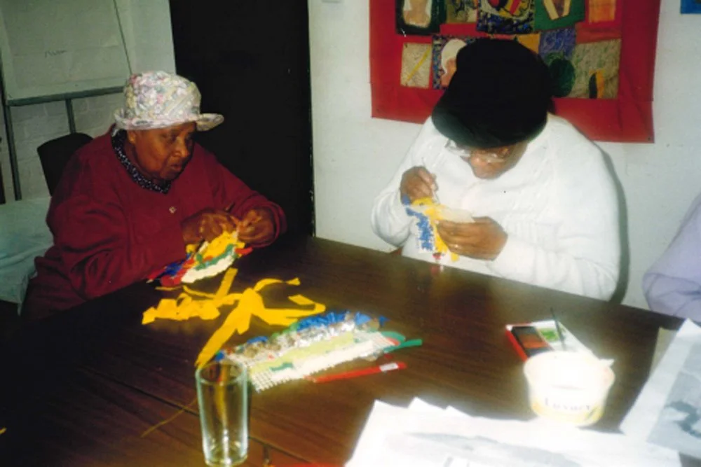Elderly-Women-doing-crafts.jpg