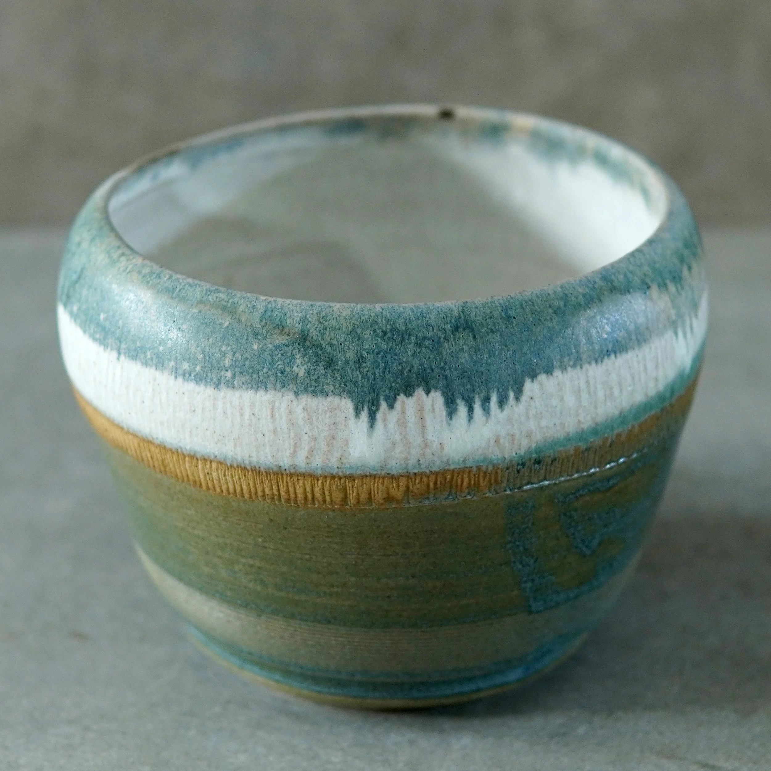 "Seven Sisters" Small Foam Line Bowl