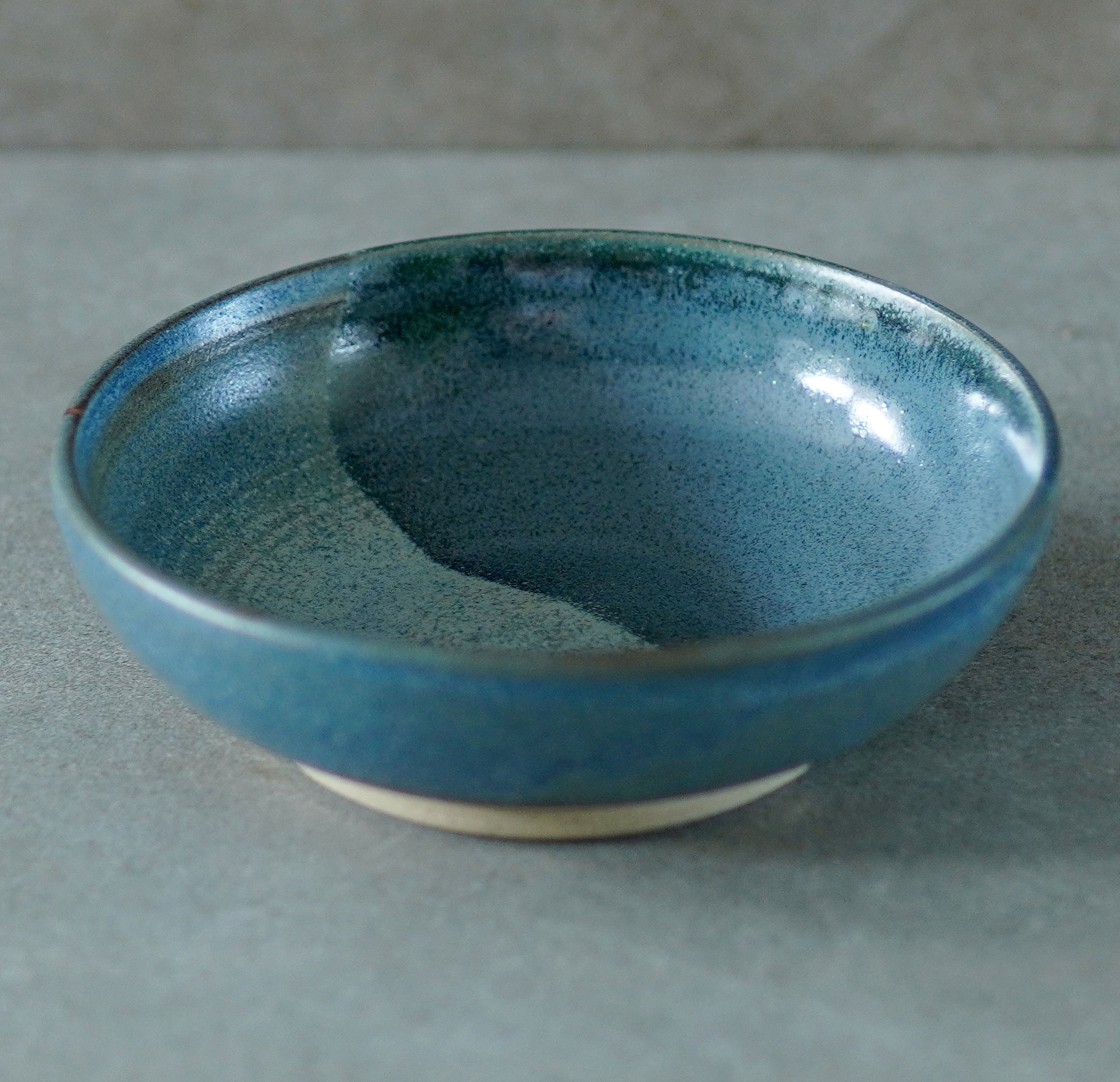 medium dipped bowl5.jpg