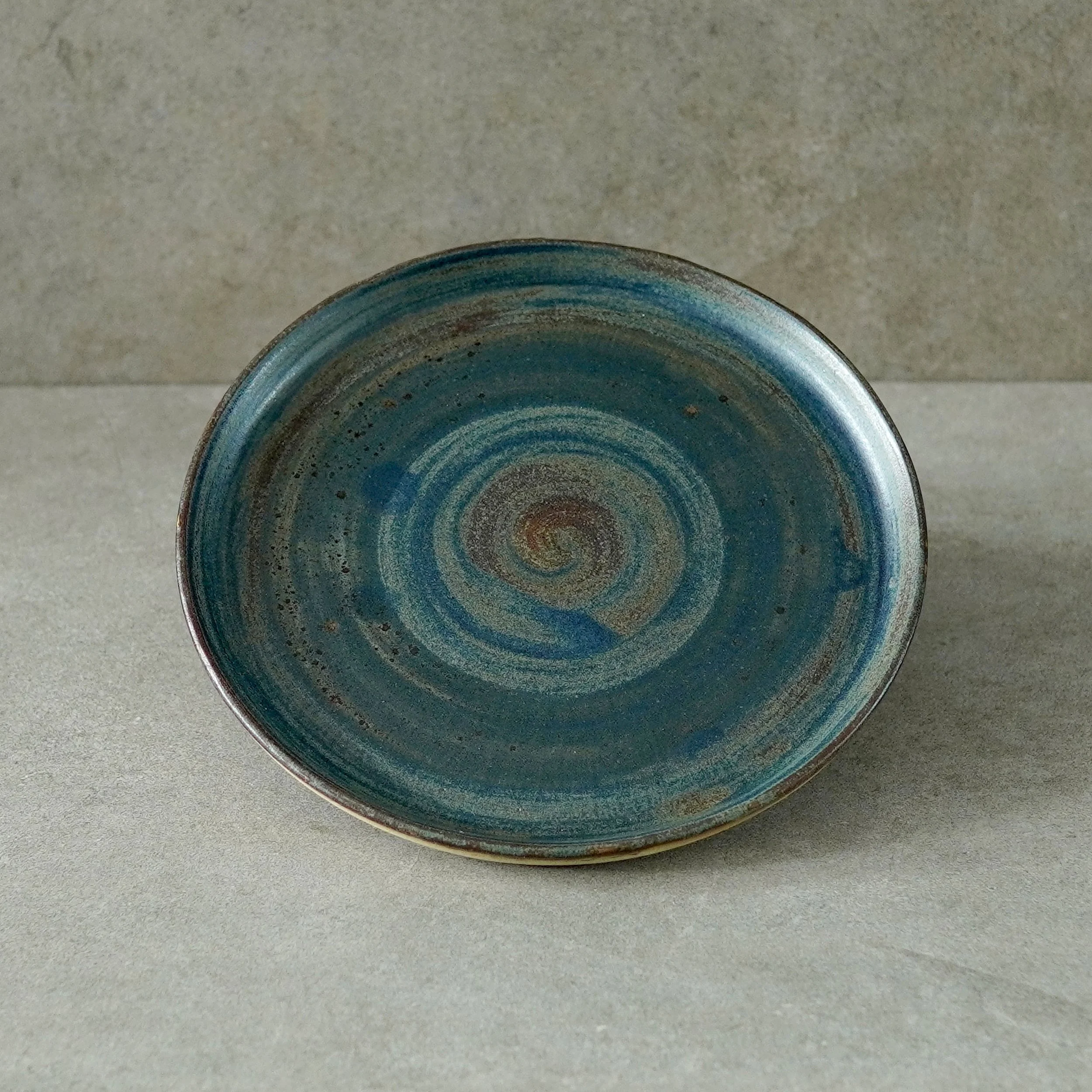 Shore line side plate