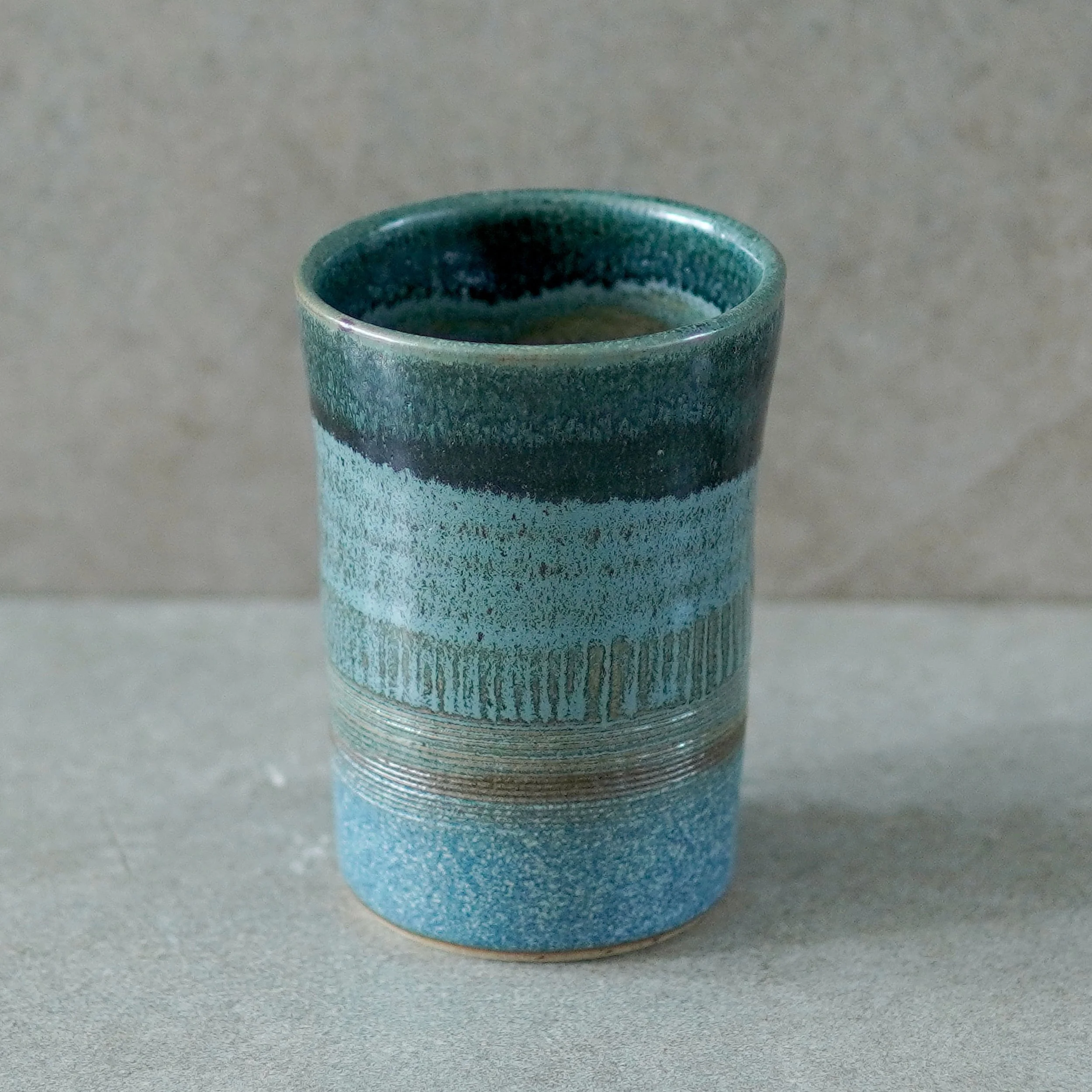 Small Banded Utility/Brush Pot