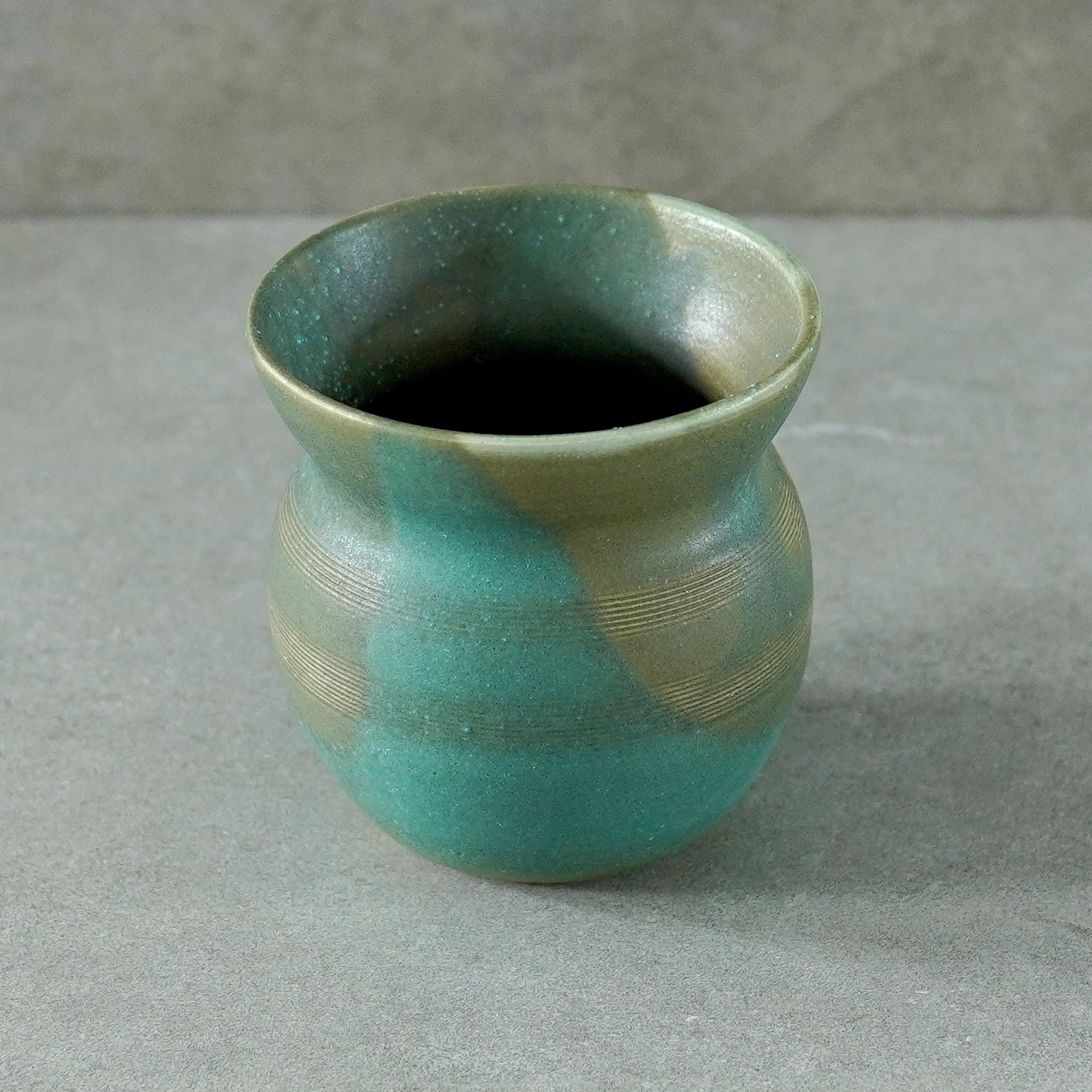 "Tide Pool" Small vase