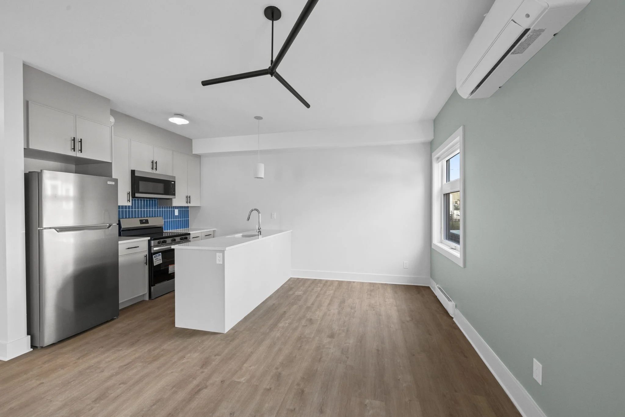 8-web-or-mls-Drummond St-10.jpg