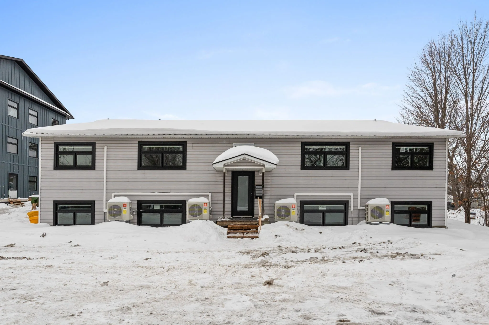 1-web-or-mls-57 Drummond Street East-41.jpg