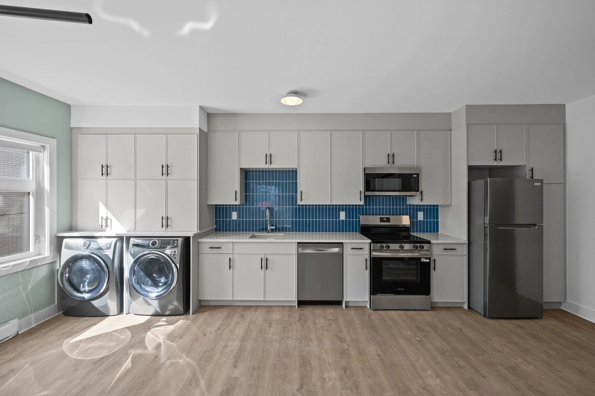 18-web-or-mls-Drummond St-17.jpg