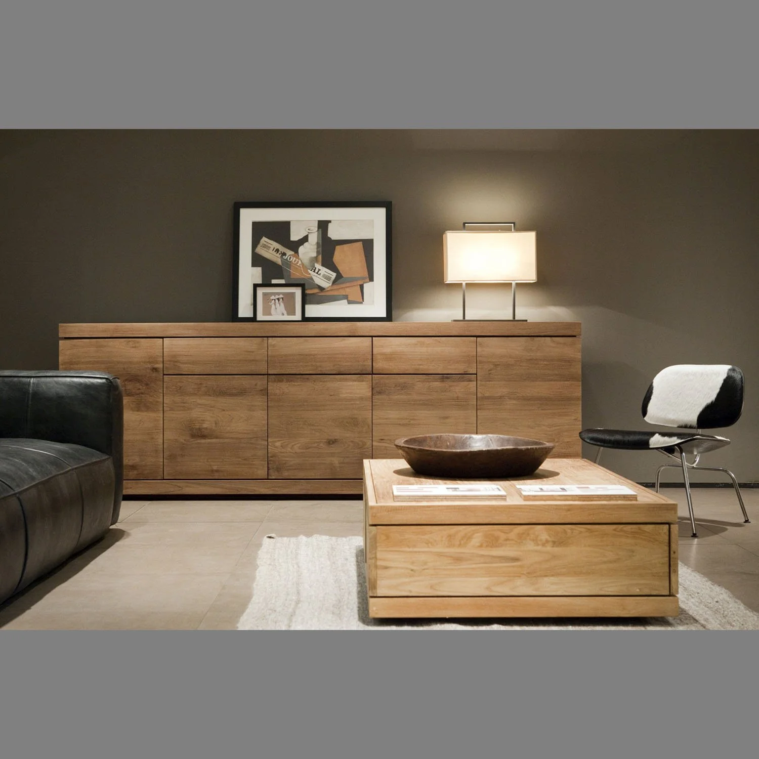 1015331-Ethnicraft-Teak-Sideboard-Burger-5-Türen-3-Schubladen-250X45X85_04.jpg