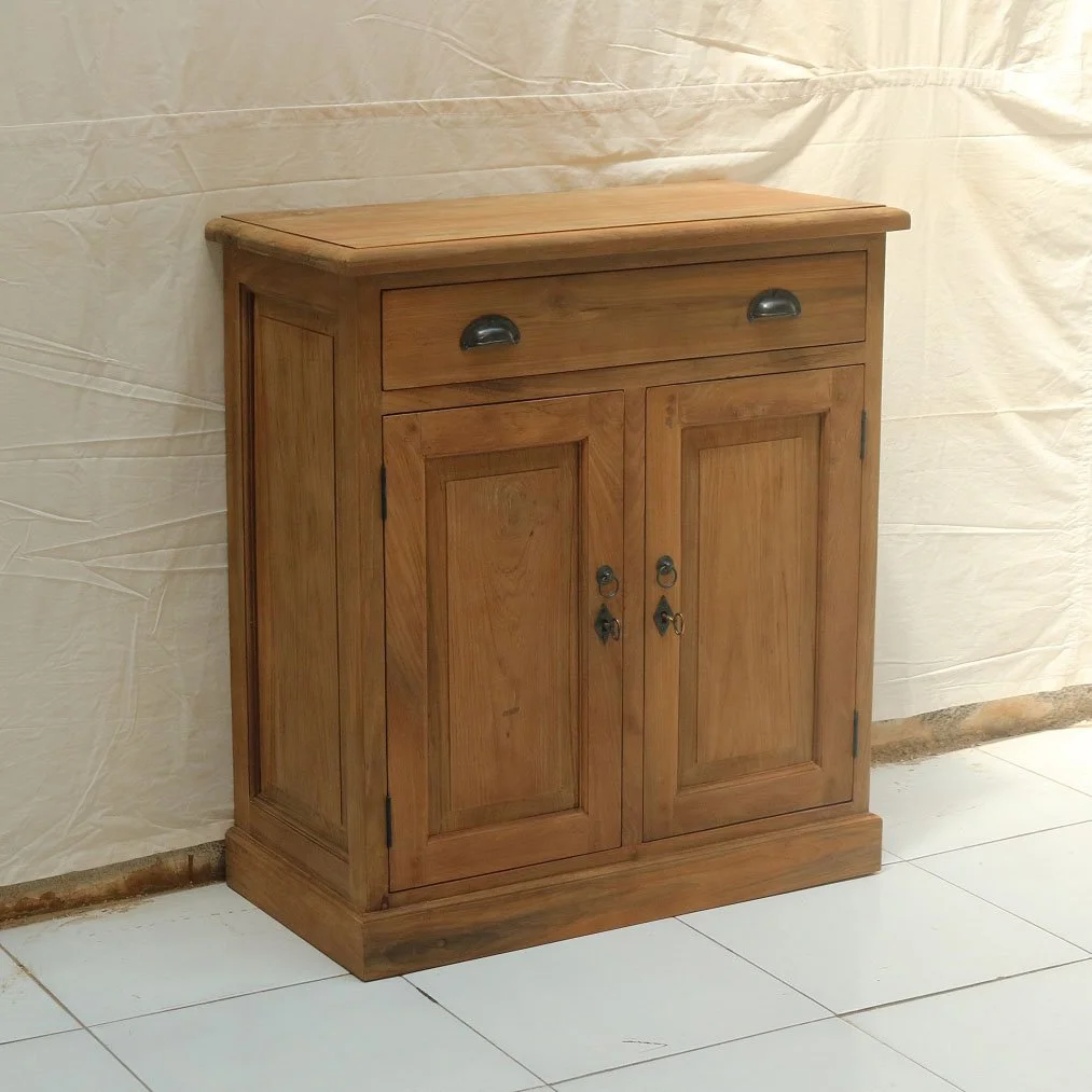 2019-kleines Sideboard-01.JPG