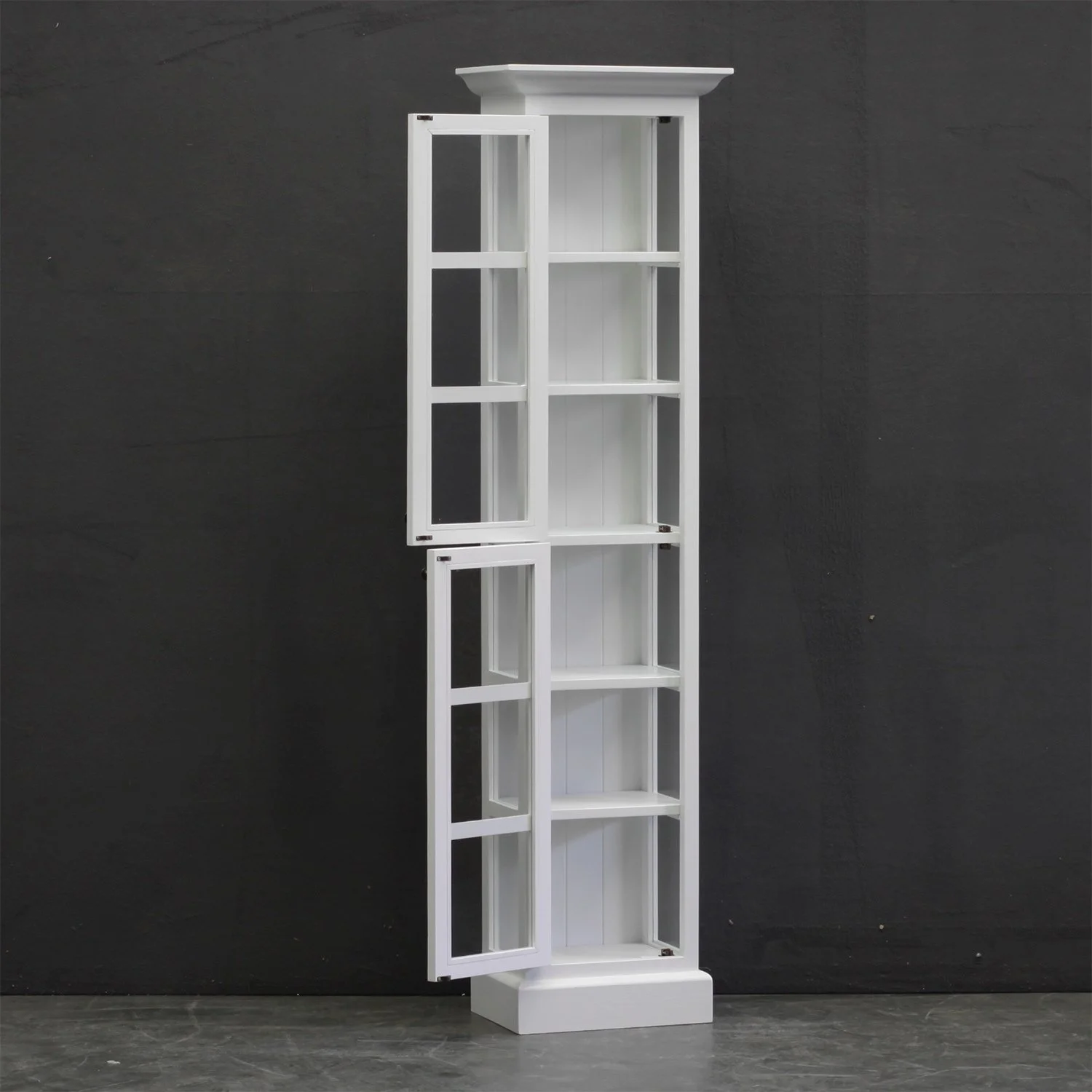 2016-Vitrine-schmal-05.jpg
