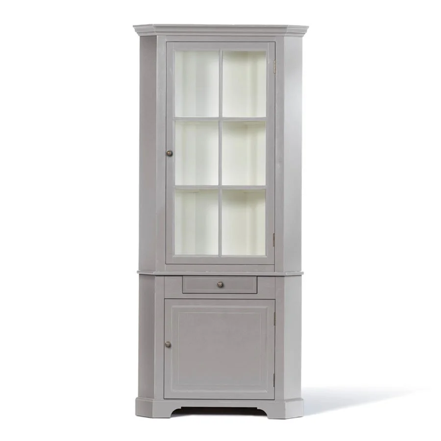 RomWest_MC - 09 grey.jpg