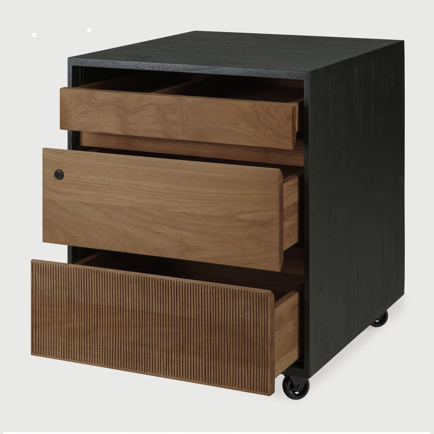 1010127_Oscar_drawer_unit_varnished_teak_3_drawers_side02_HQ.jpg