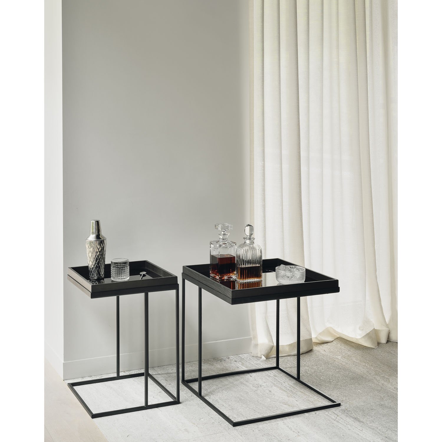 20792_20793_Square_tray_side_table_WEB.jpg