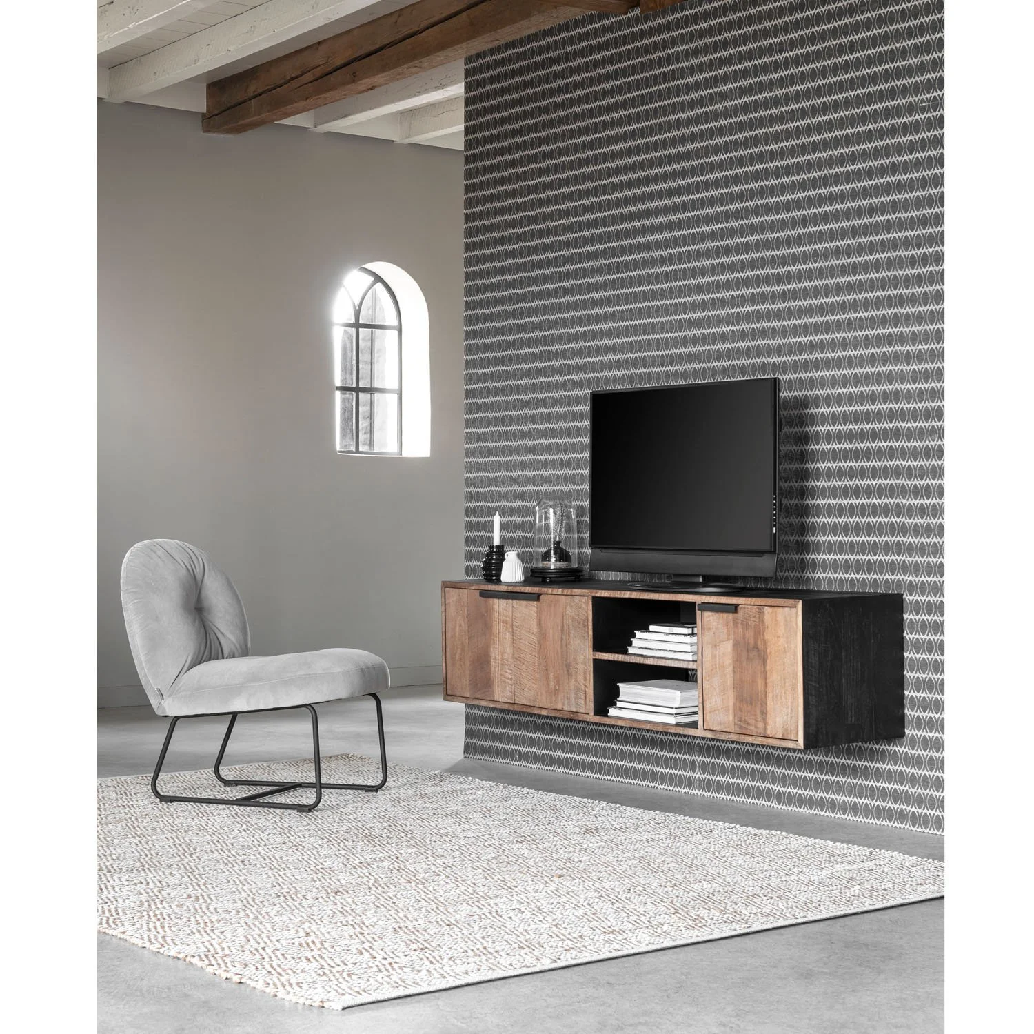 605134_sideboard_05.jpg