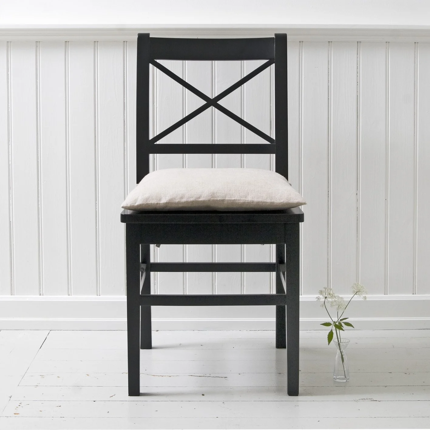 oliver-furniture_091622.jpg