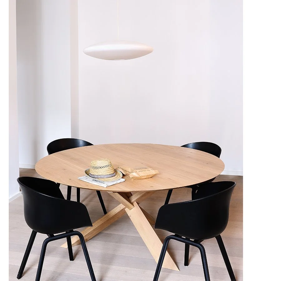 1050164-Ethnicraft-Eiche-Esstisch-Tisch-rund-circle-163x163x76_03.jpg