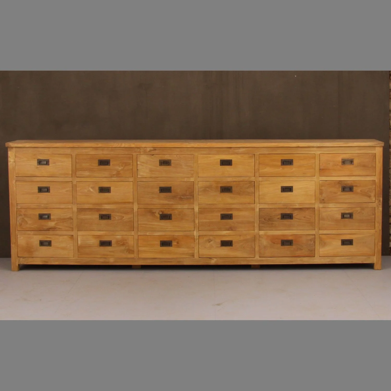 2009-Sideboard-24-Laden-01.jpg