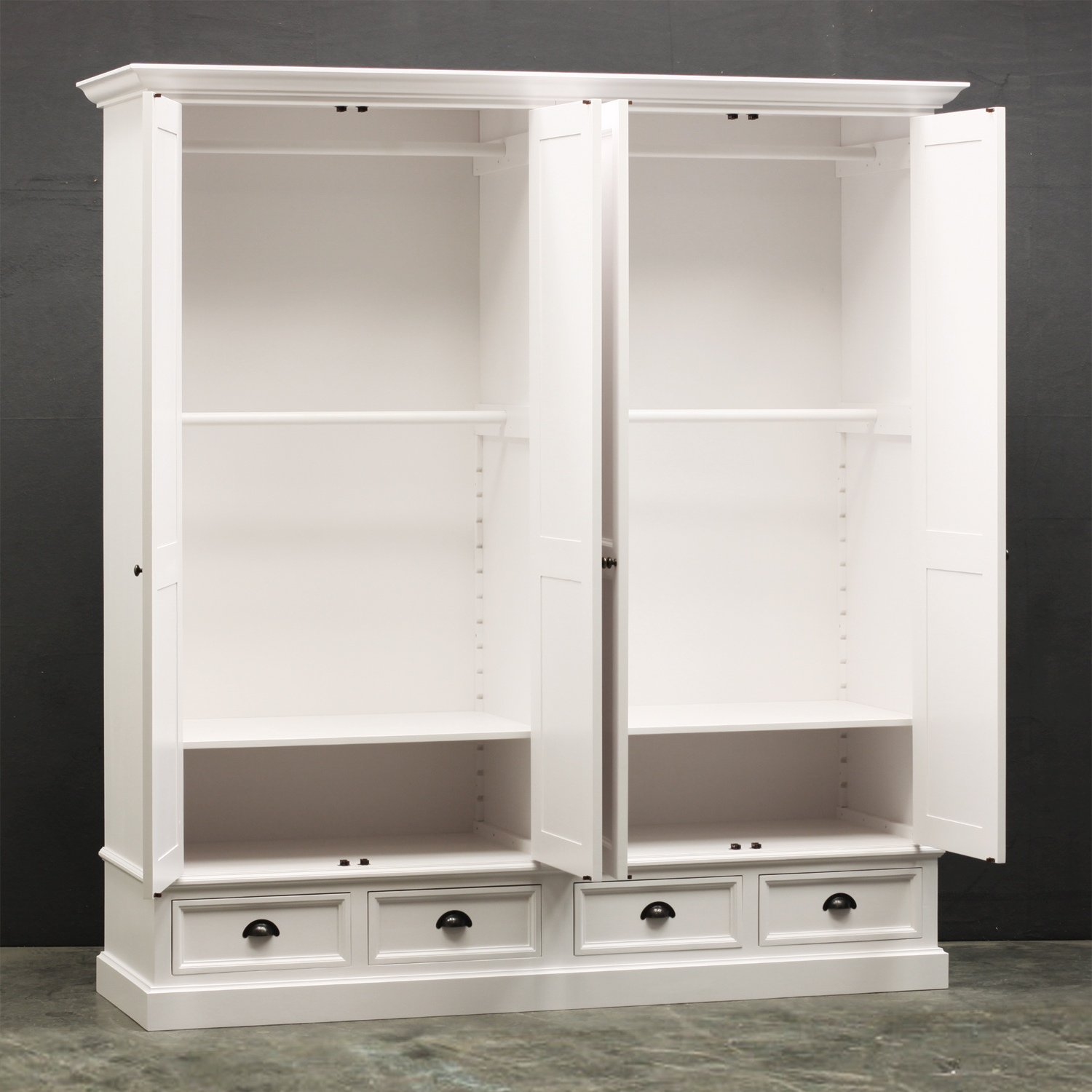 Dller_2016-05-16-Kleiderschrank_01.jpg