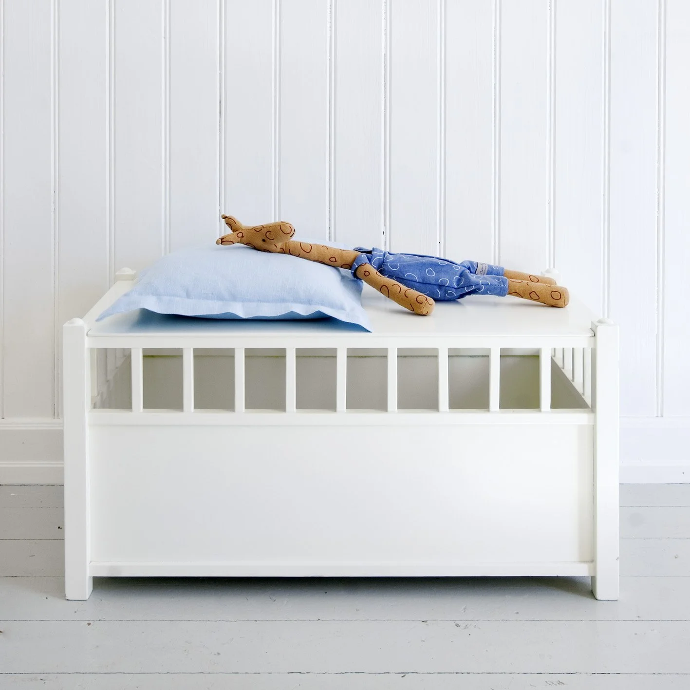 oliver-furniture_021641.jpg